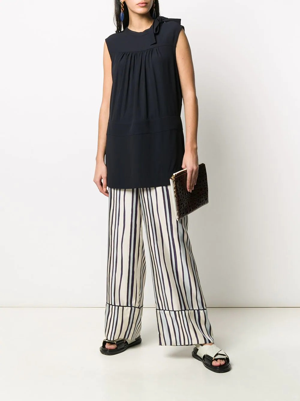 pleated sleeveless top - 2