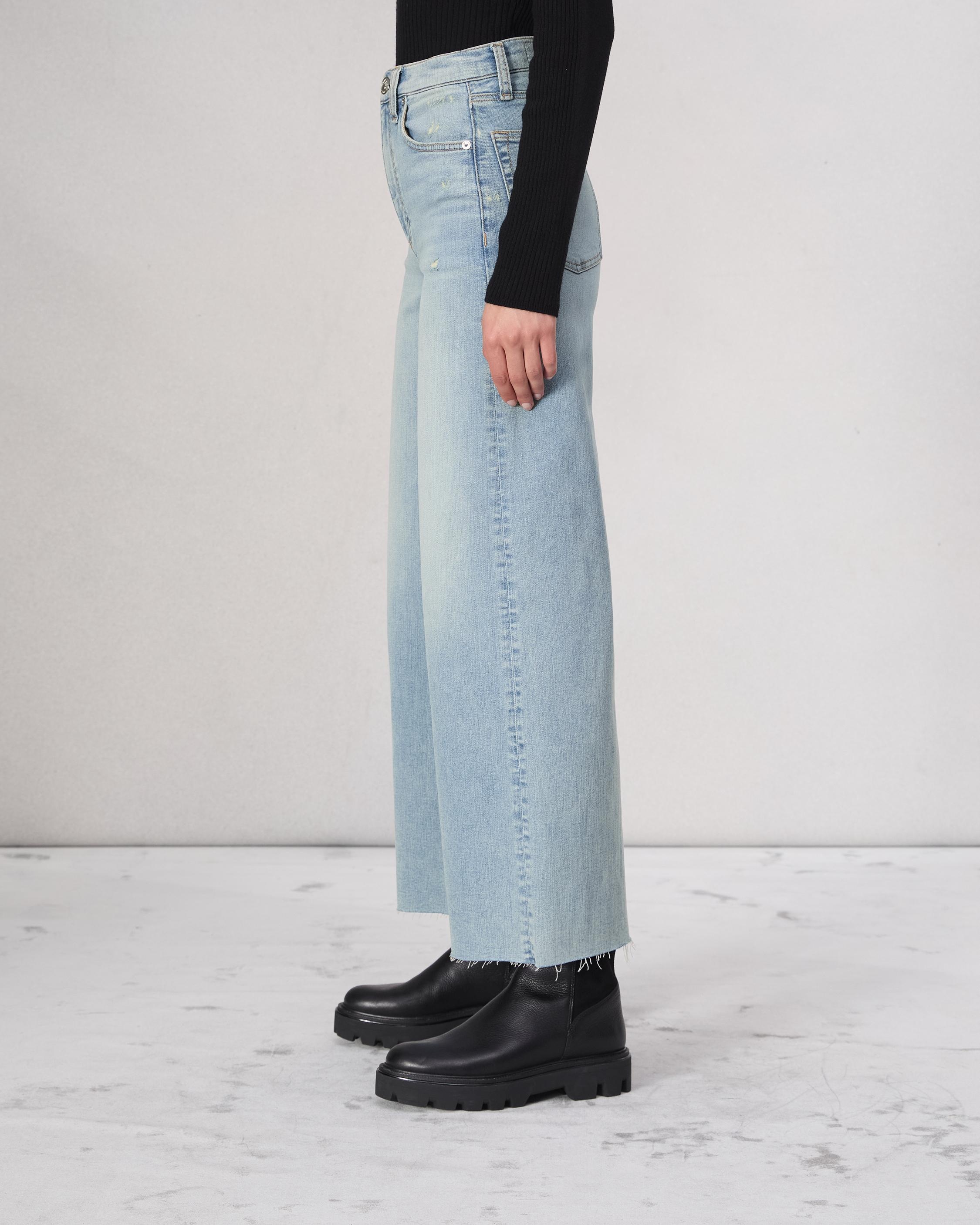 Sofie Ankle Wide-Leg Jean
Flexi Denim - 4