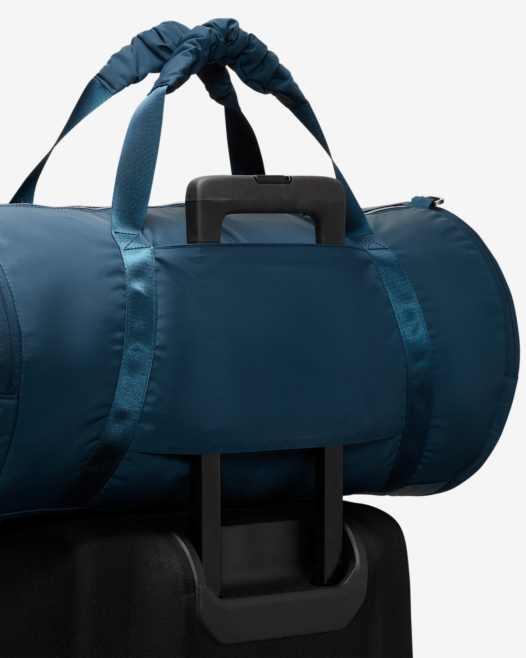 Nike One Duffel Bag (35L) - 9