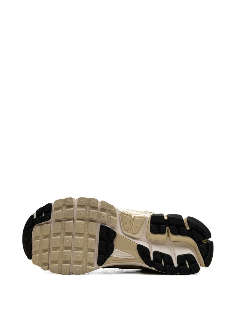 Air Zoom Vomero 5 sneakers 5