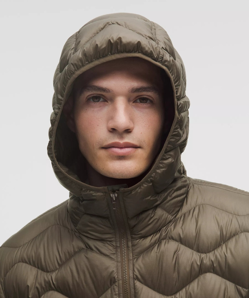 Featherweight 900-Down-Fill Quilted Hooded Jacket 4
