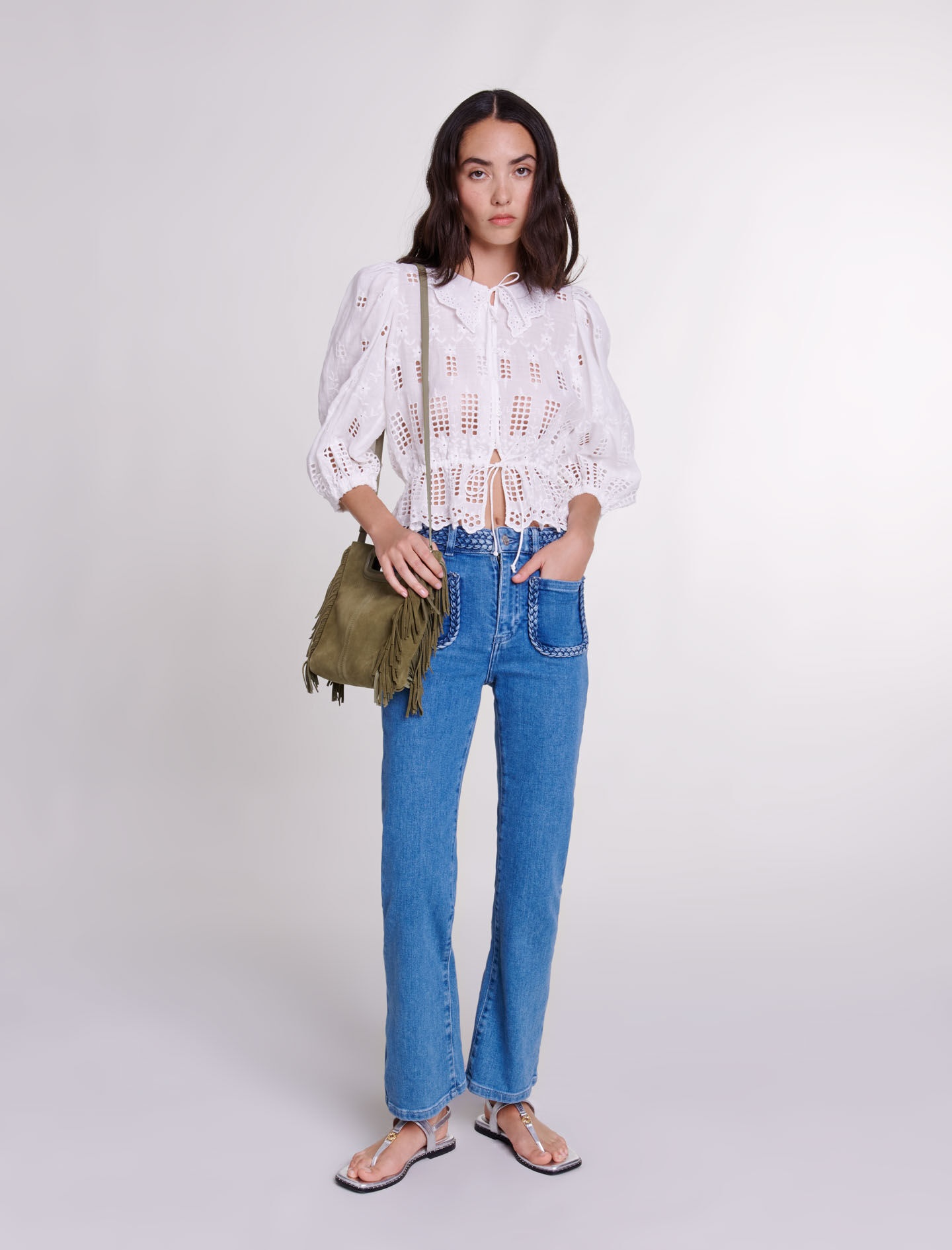 Mid-rise jeans - 2