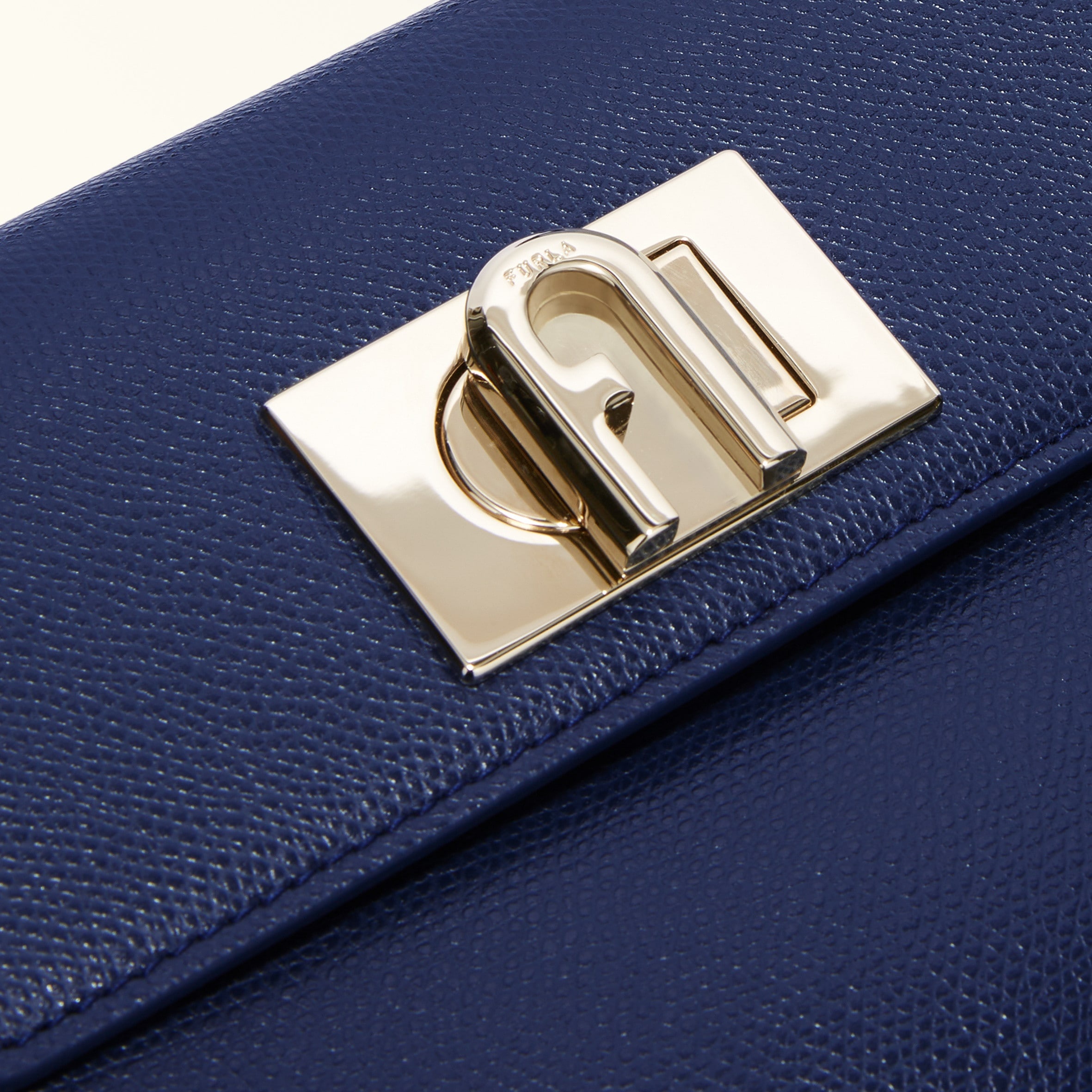 Furla 1927 - 4