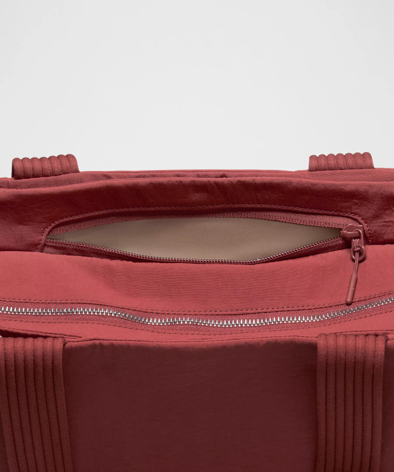 Triple Compartment Tote Bag 18L 8