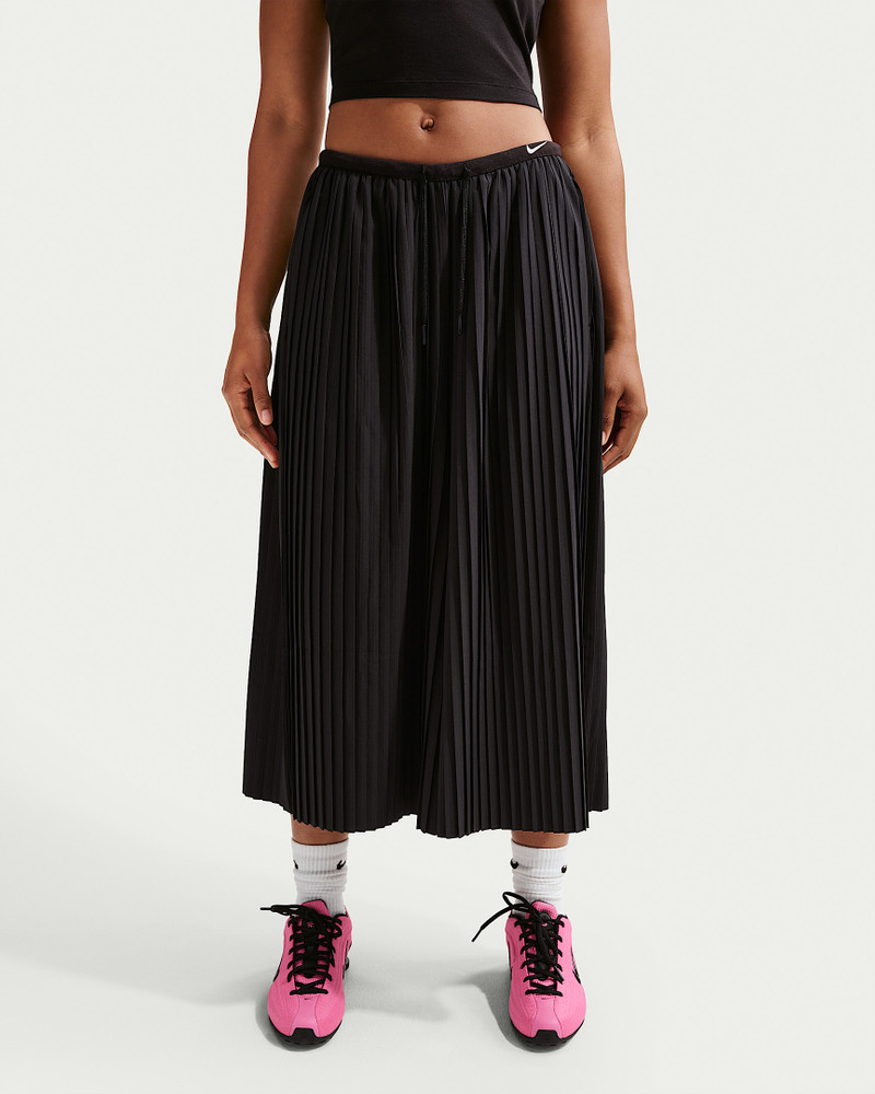 Nike Nike Sportswear Women's Oversized Mid-Rise Culotte Pants outlook