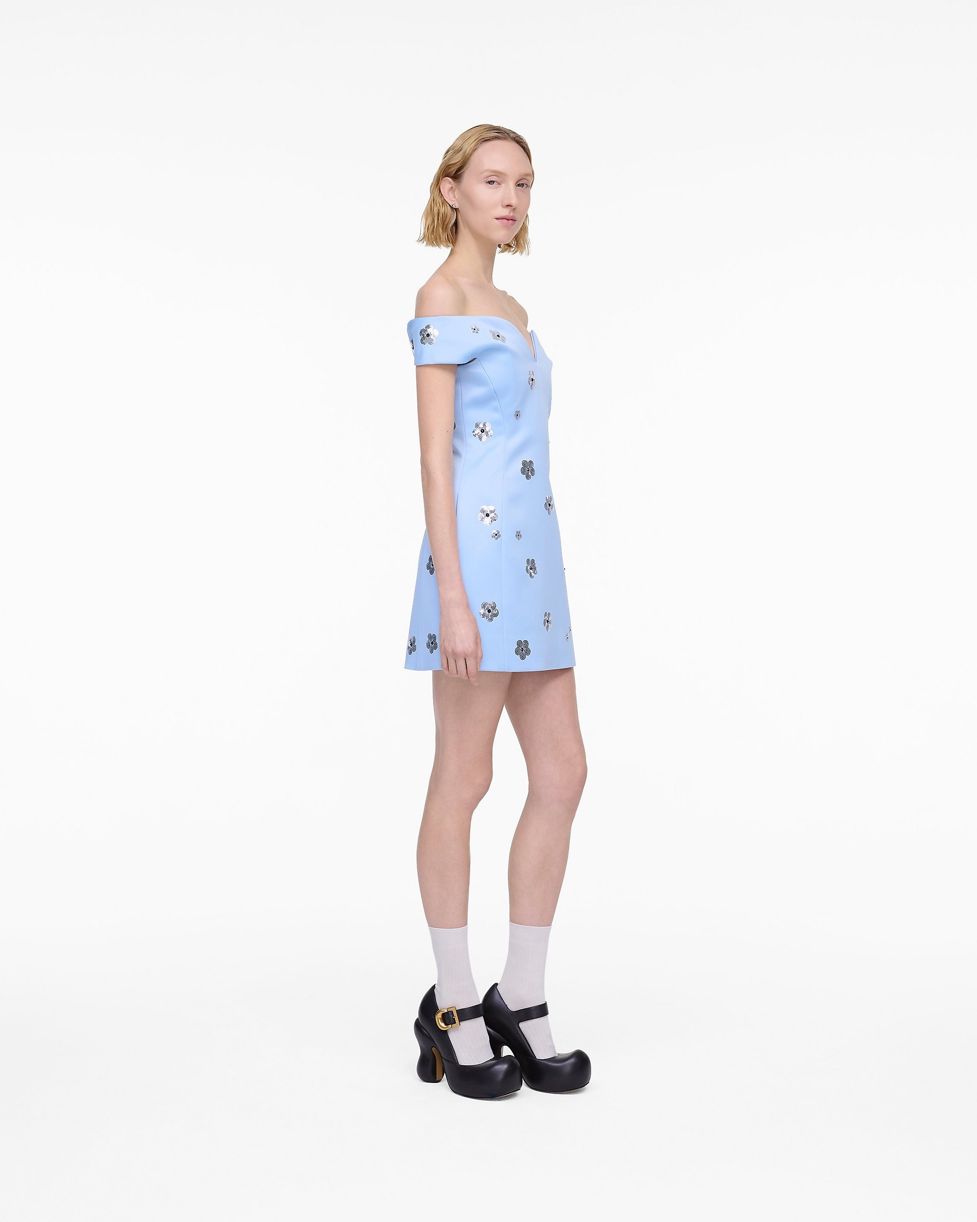 SEQUIN DAISY EMBELLISHED DRESS - 3