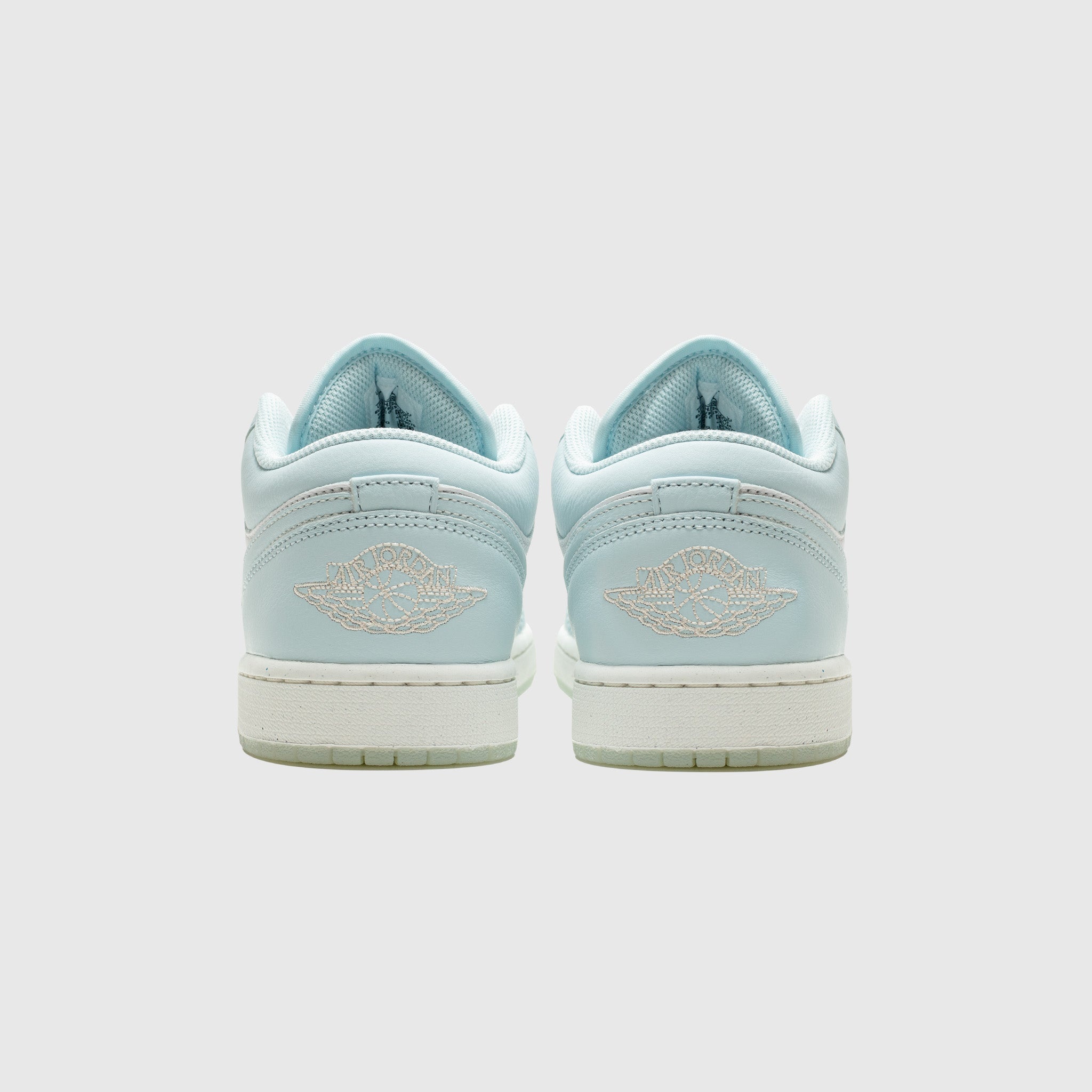 AIR JORDAN 1 LOW SE "GLACIER BLUE" - 4