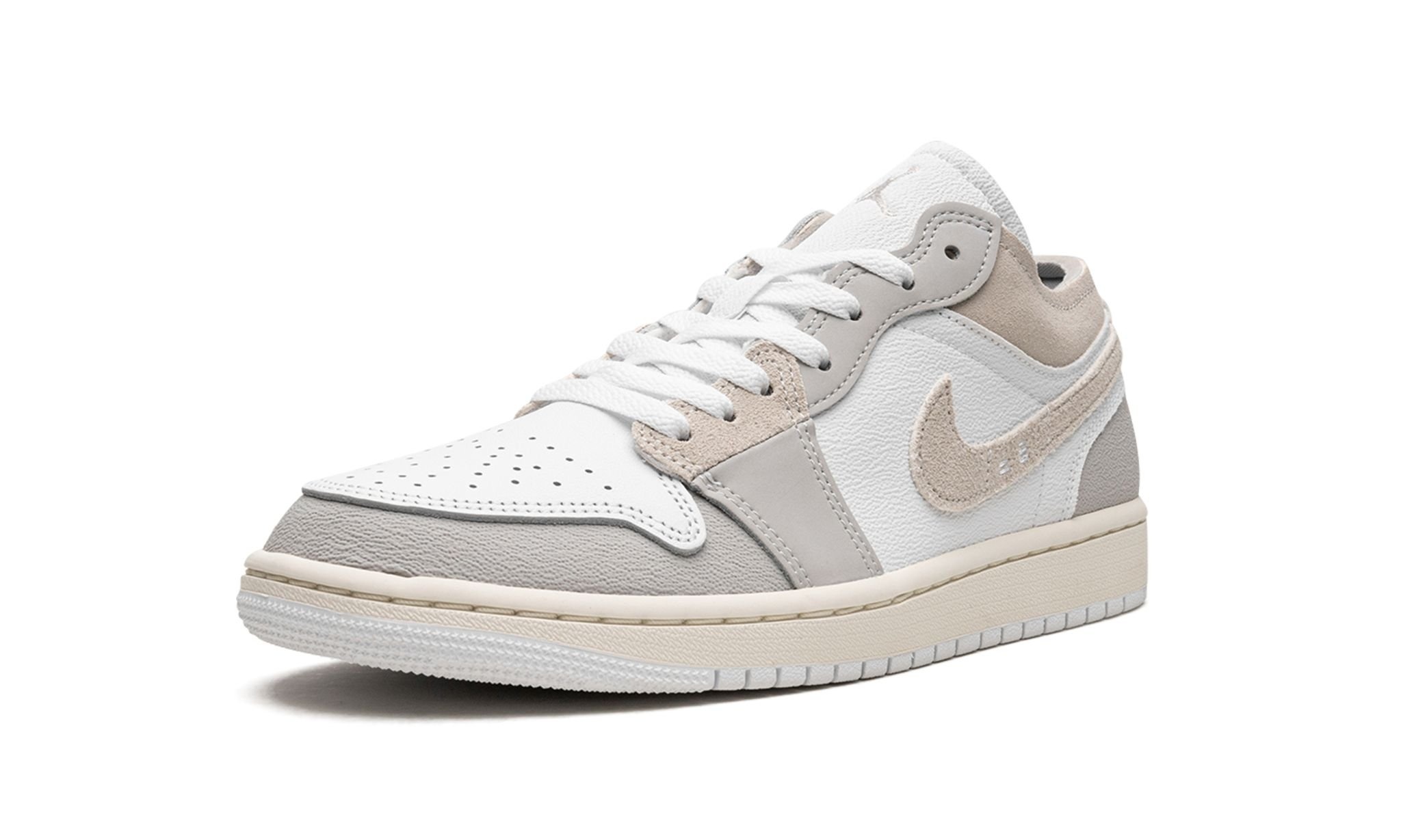 Air Jordan 1 Low SE Craft "Tech Grey" - 4