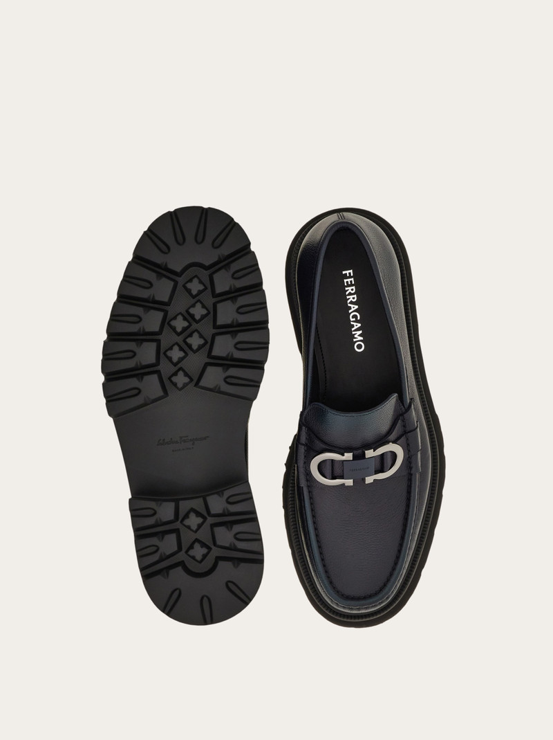 Moccasin with Gancini ornament 6