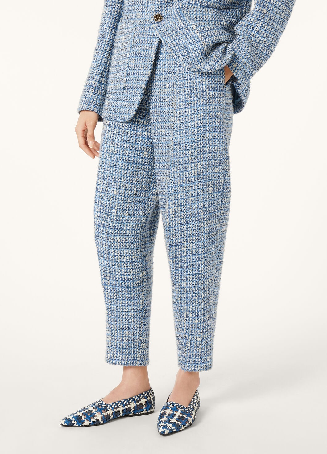 Dan Pants - 4