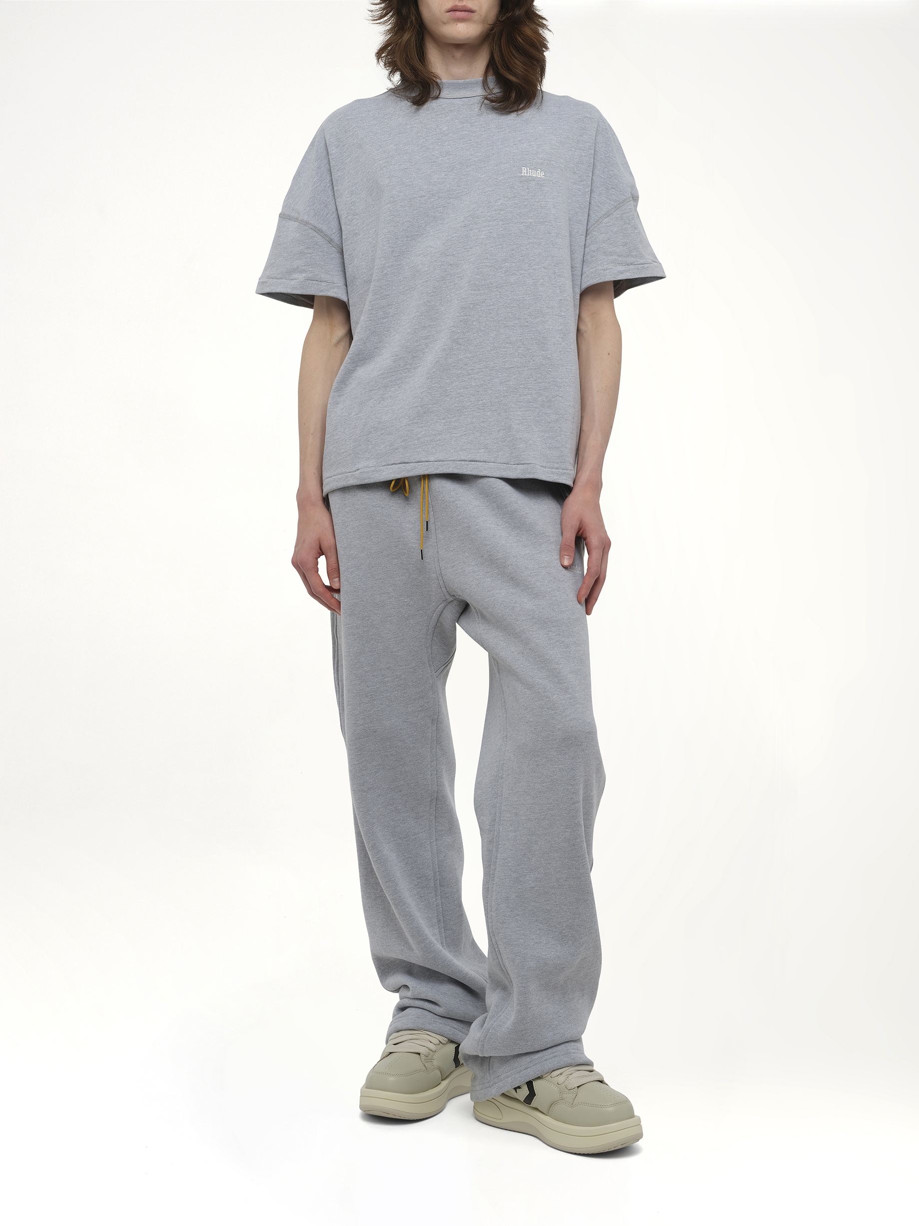 Classique Reverse T-Shirt in Heather Gray - 4