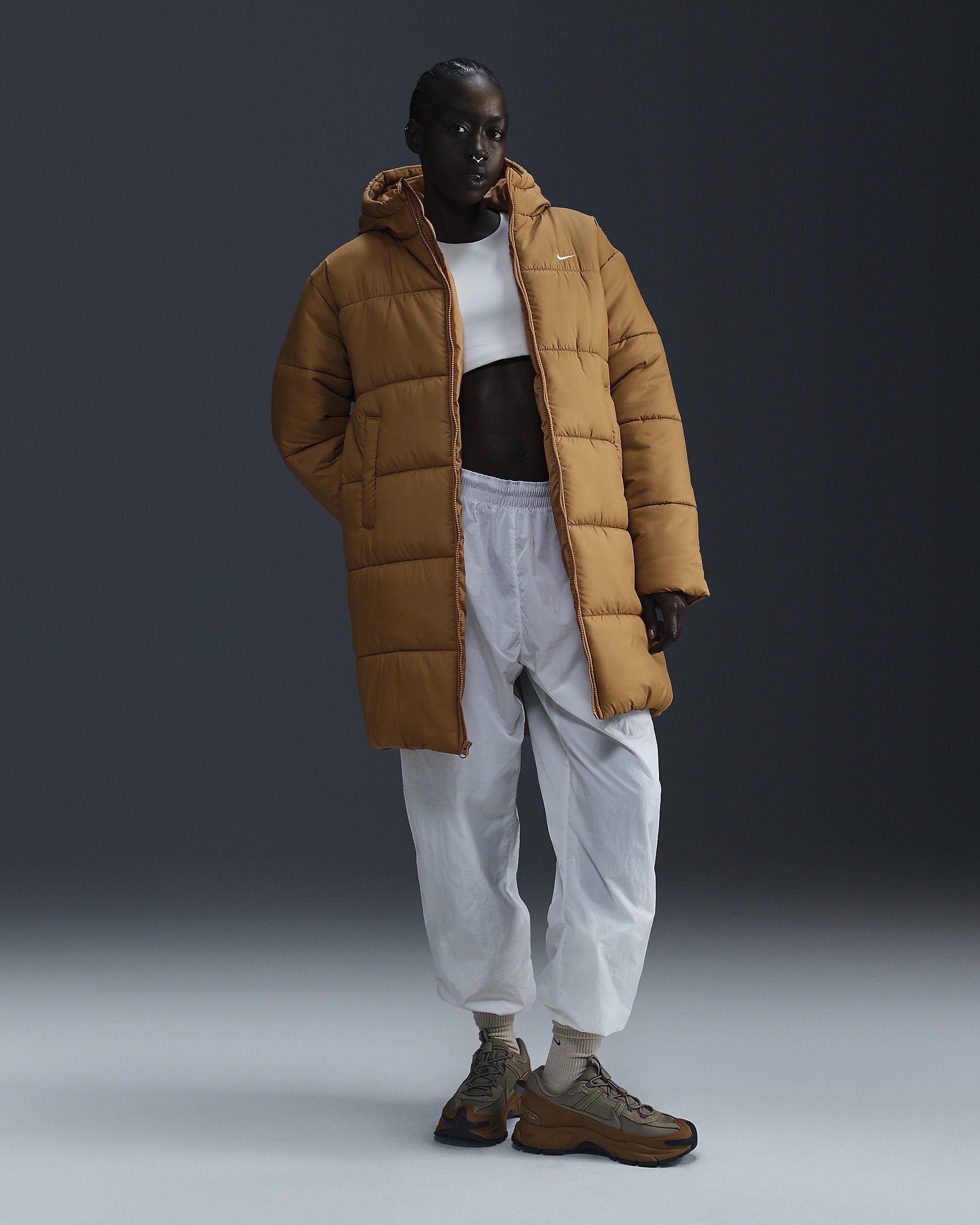 Nike Sportswear Classic Puffer Women's Therma-FIT Loose Parka - 4