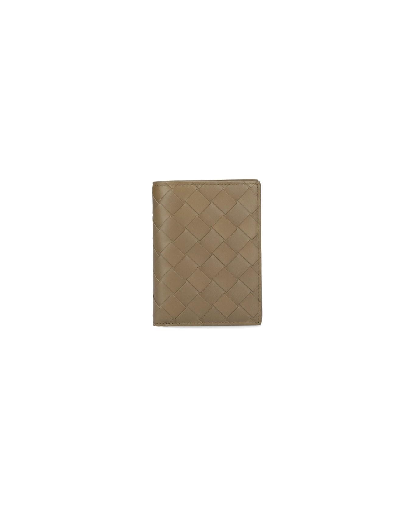 Woven Bi-fold Wallet - 4