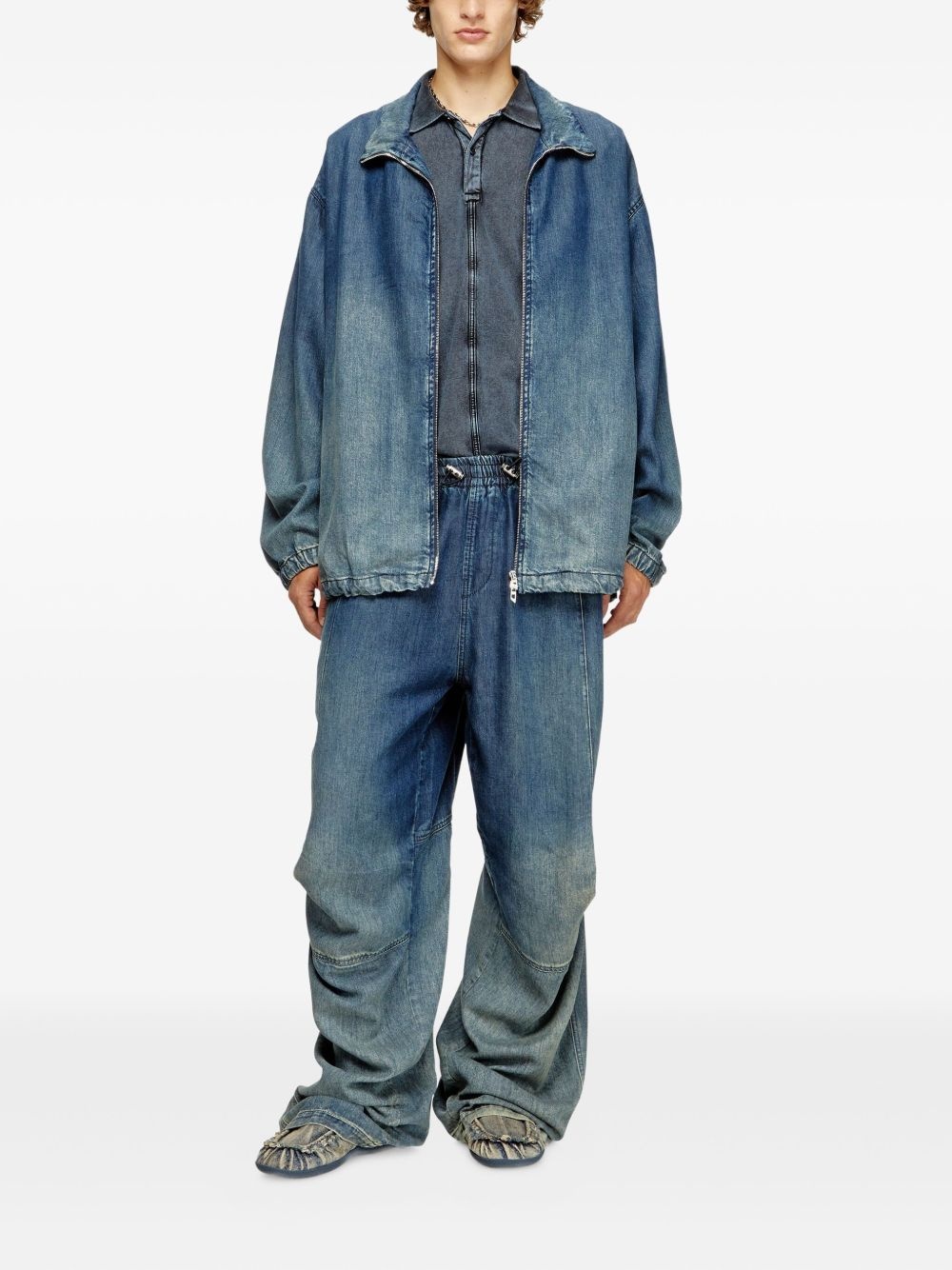 zip-fastening denim jacket - 2