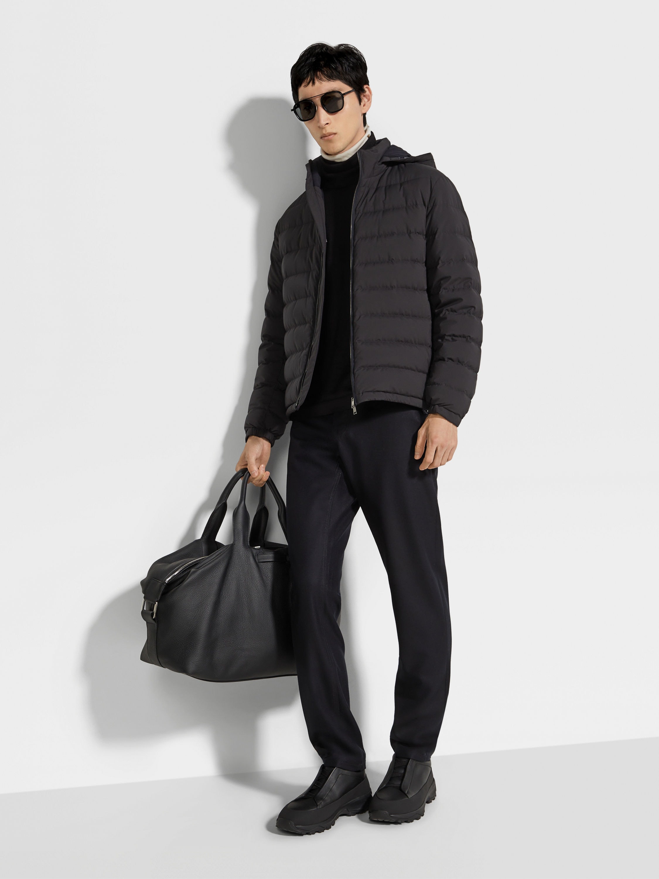 BLACK WOOL AND CASHMERE ROCCIA PANTS - 3