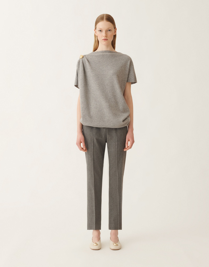 Sweater in Platinum 3