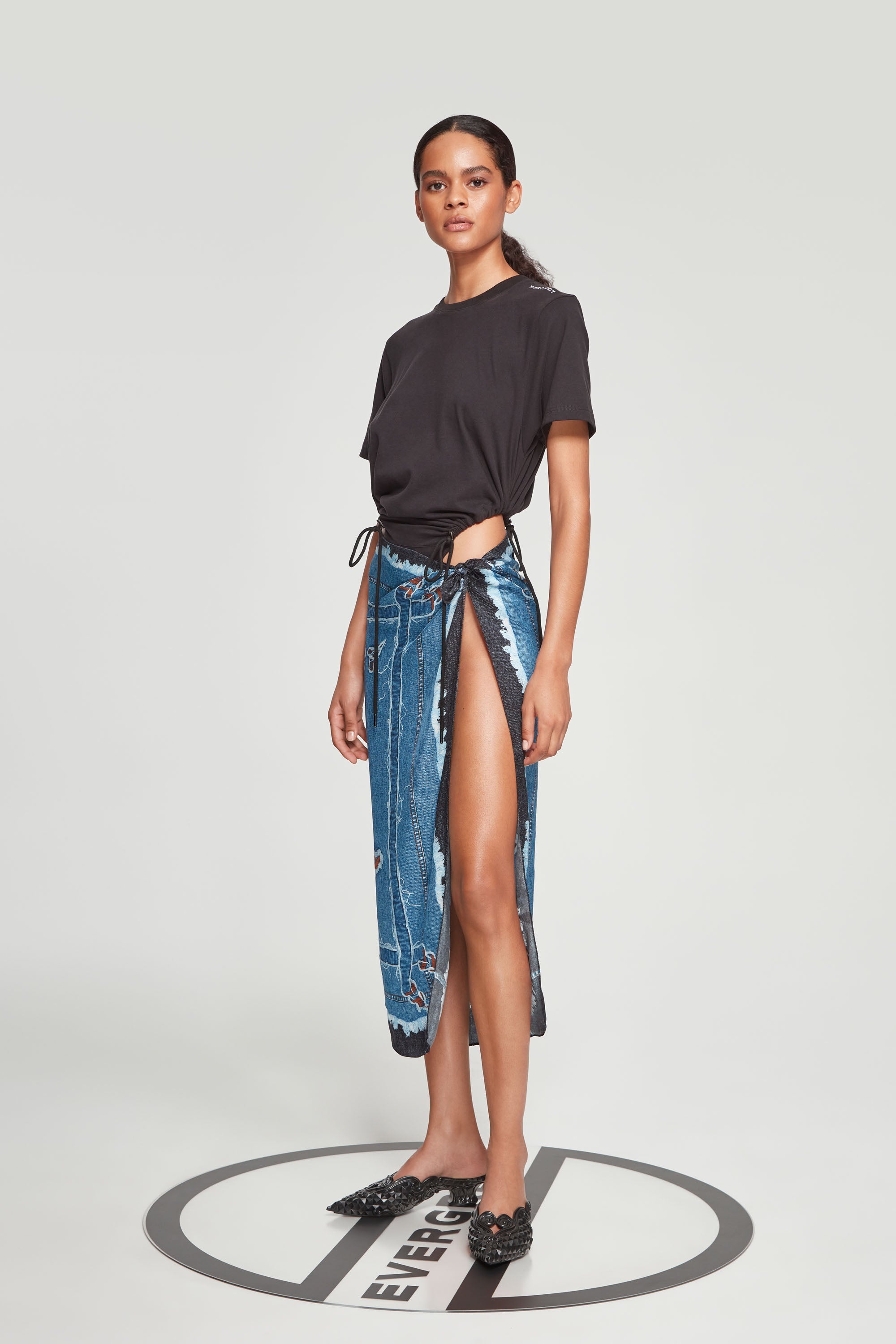 Classic Ruched Body T-shirt - 3