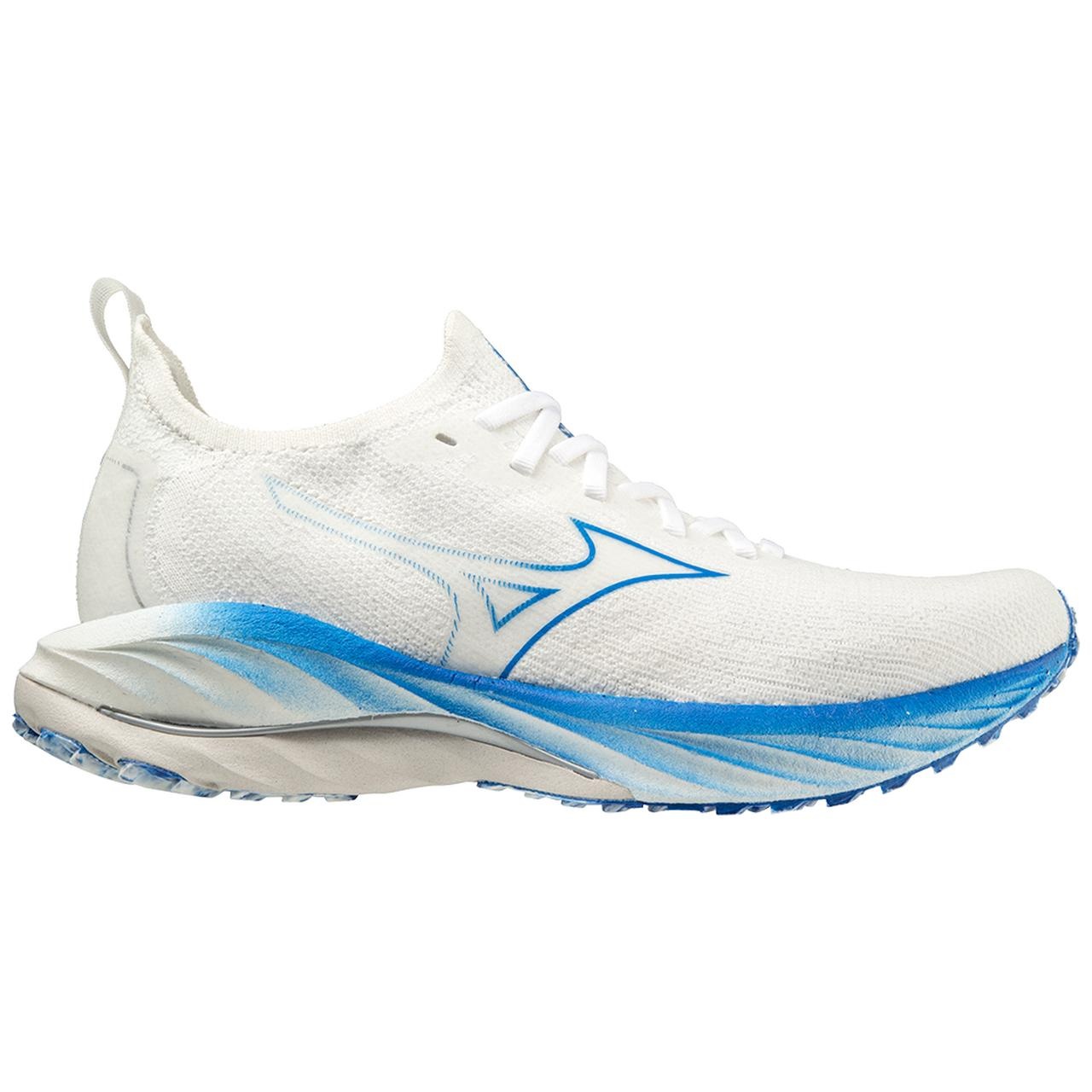 Women's Wave Neo Wind Running Shoe - 6