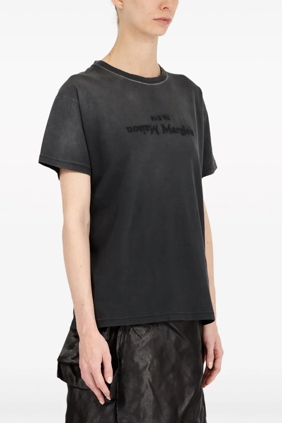 Maison Margiela Logo T-shirt | julianfashion | REVERSIBLE