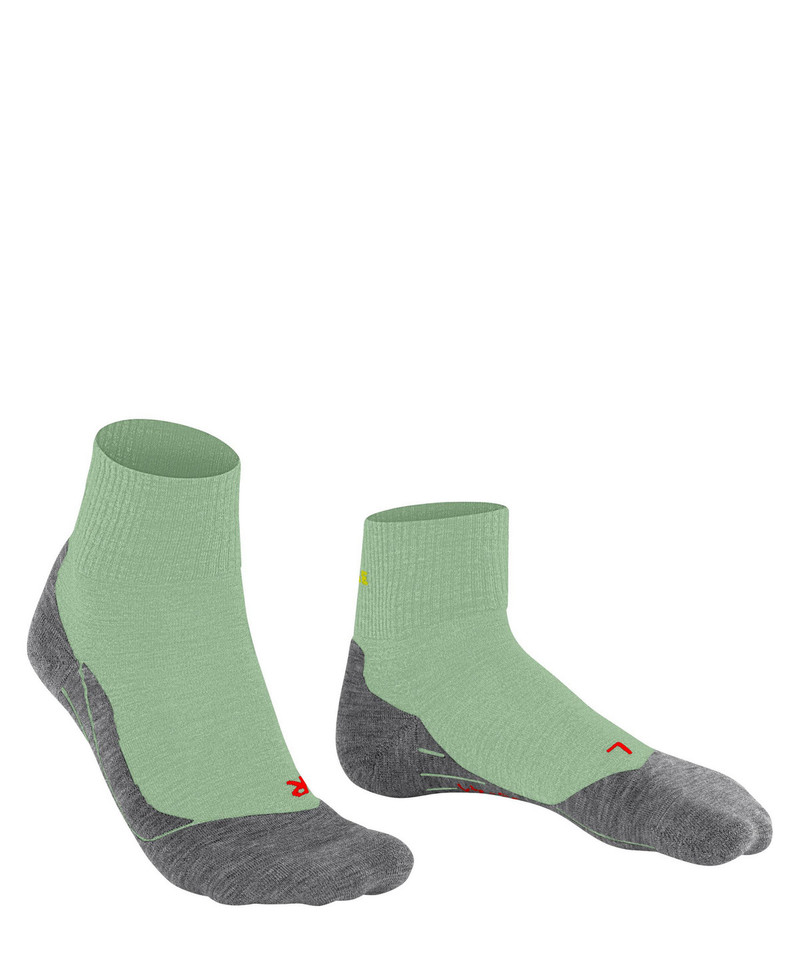 TK5 Wander Short Women Trekking Short socks 3