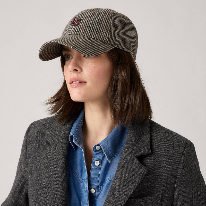 Levi's MONOGRAM CAP outlook