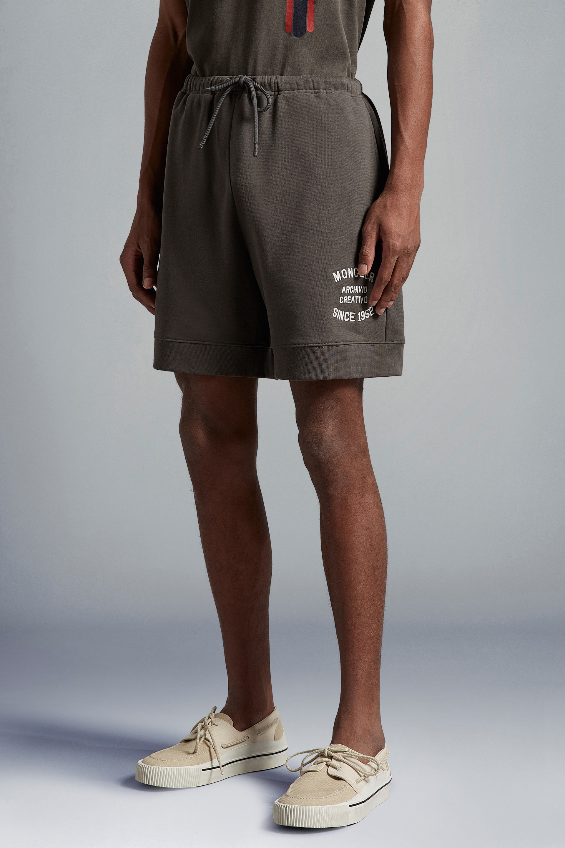 Embroidered Logo Shorts - 3