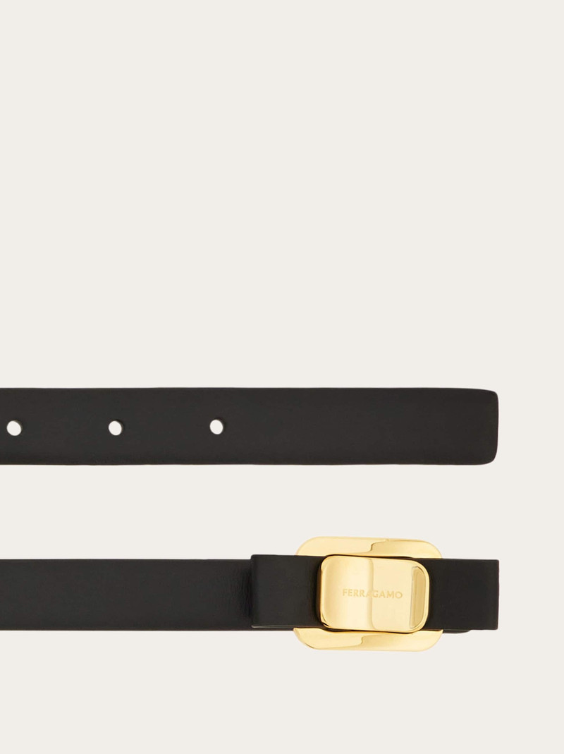 FERRAGAMO New Vara plate belt outlook