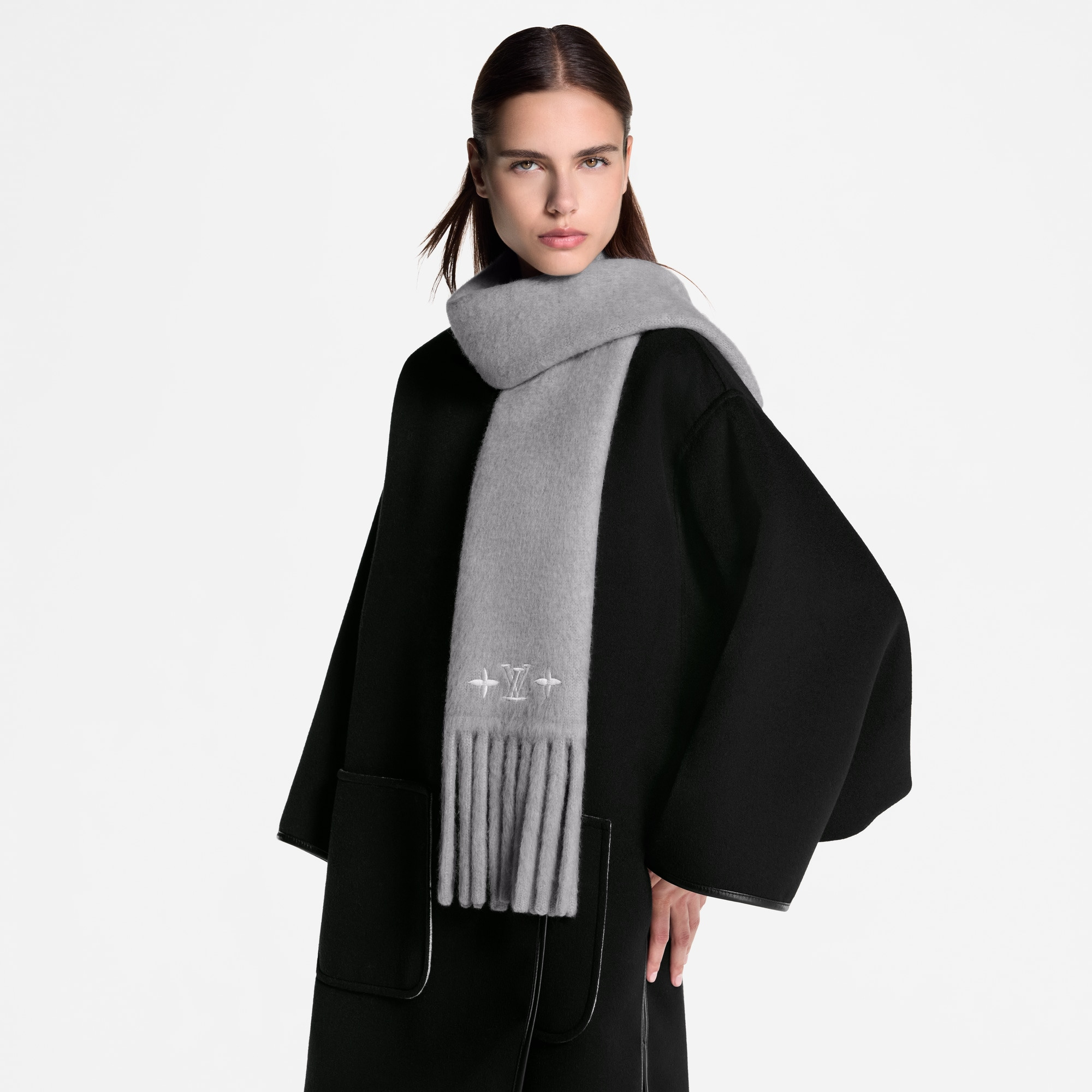 LV Fluffy Scarf - 5