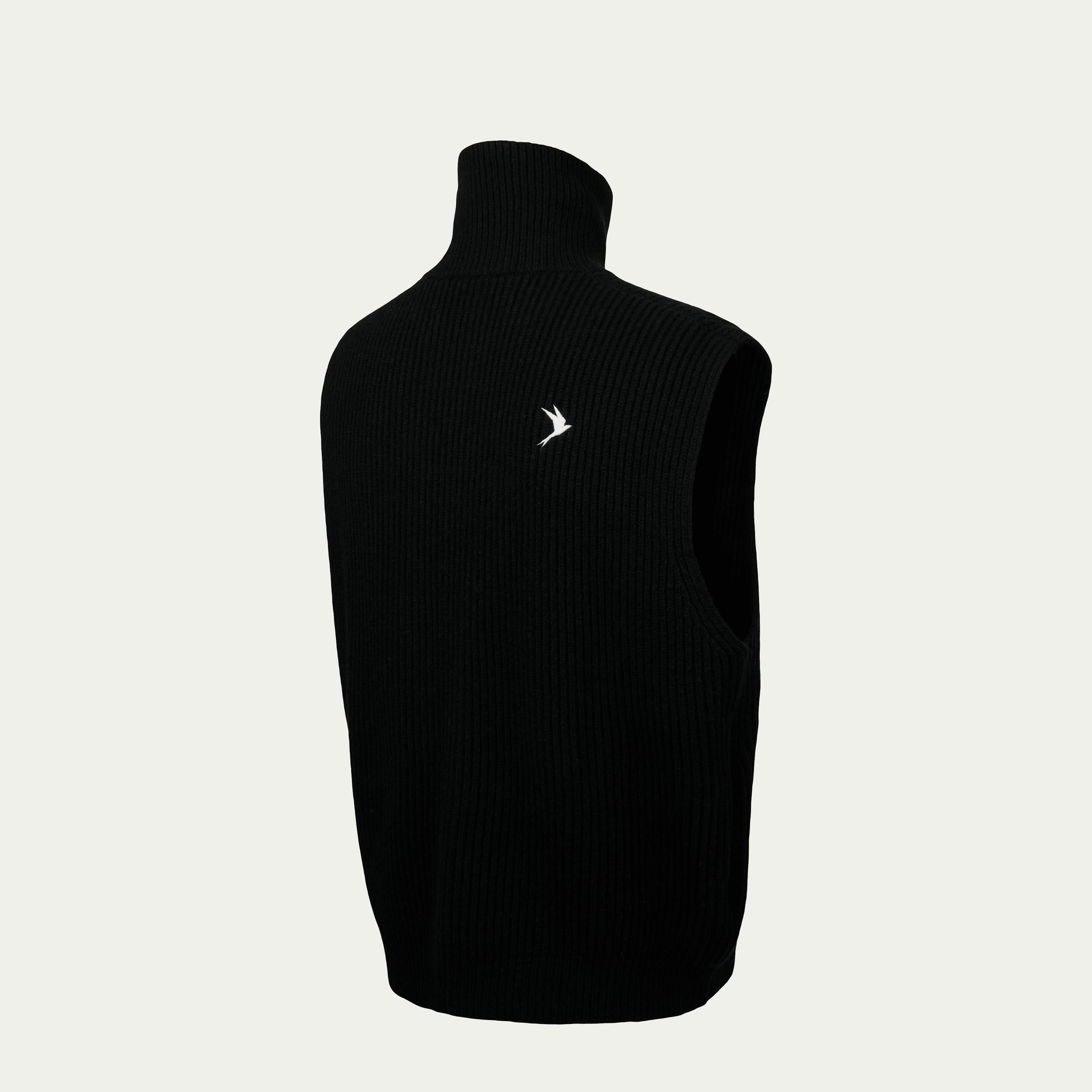 Vonarstræti Wool Vest (Unisex) - 9