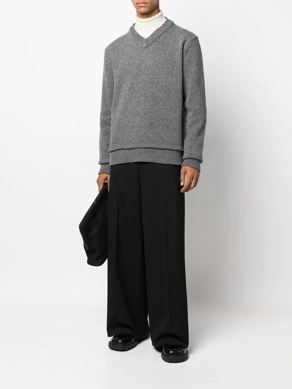 elbow-patch V-neck jumper - 2