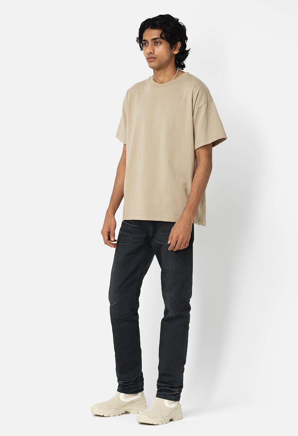 UNIVERSITY TEE - 4