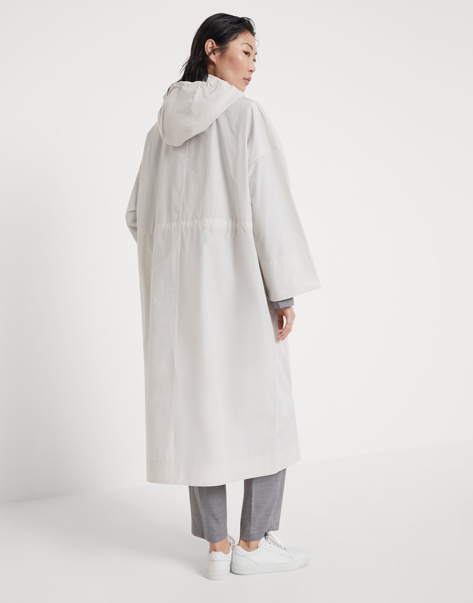 Water-resistant taffeta outerwear jacket with shiny pocket trim - 2