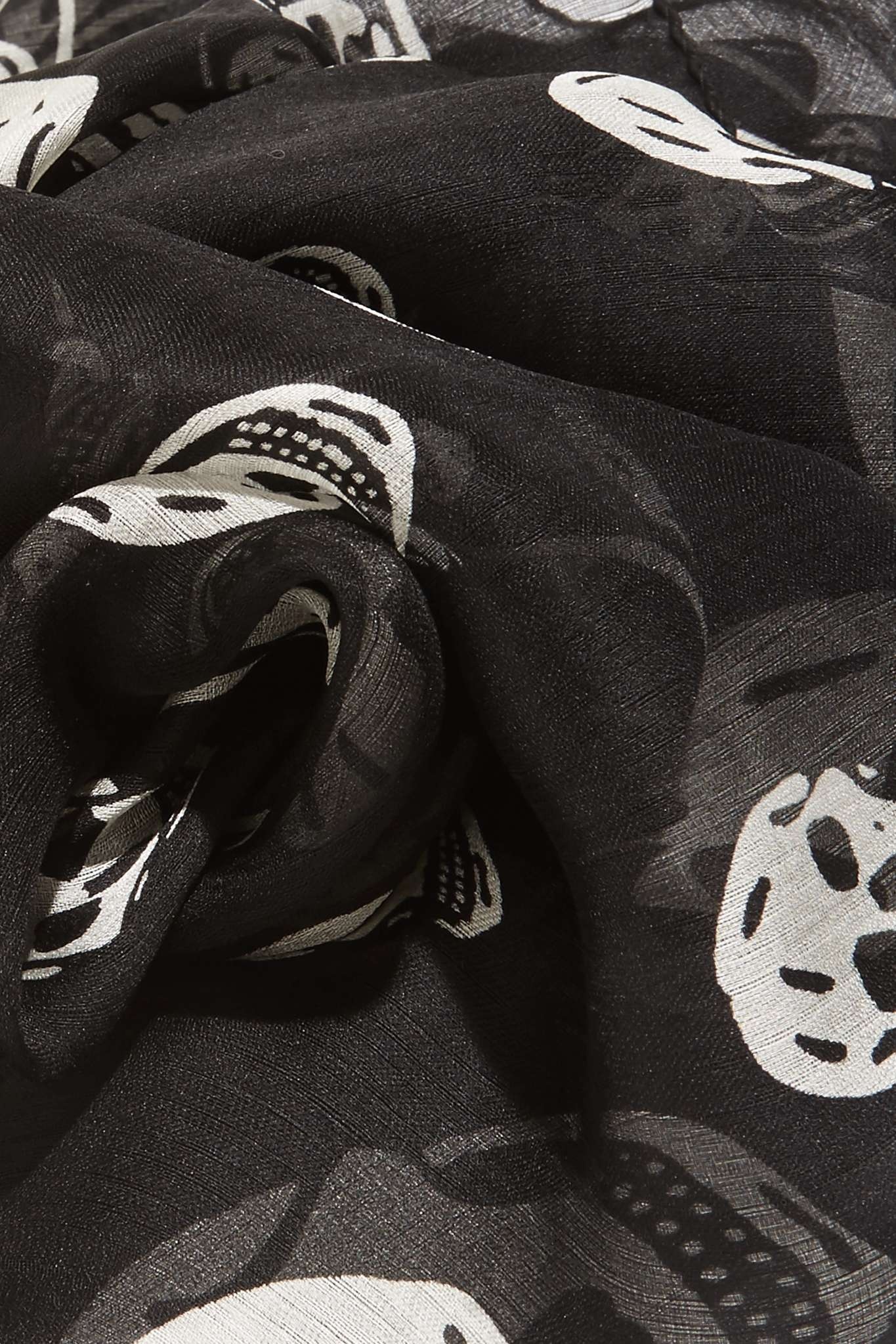 【AAKAM】Scorpion Printed Scarf ★男女共用★追跡付 Alexander McQueen Printed silk-chiffon scarf Black | REVERSIBLE