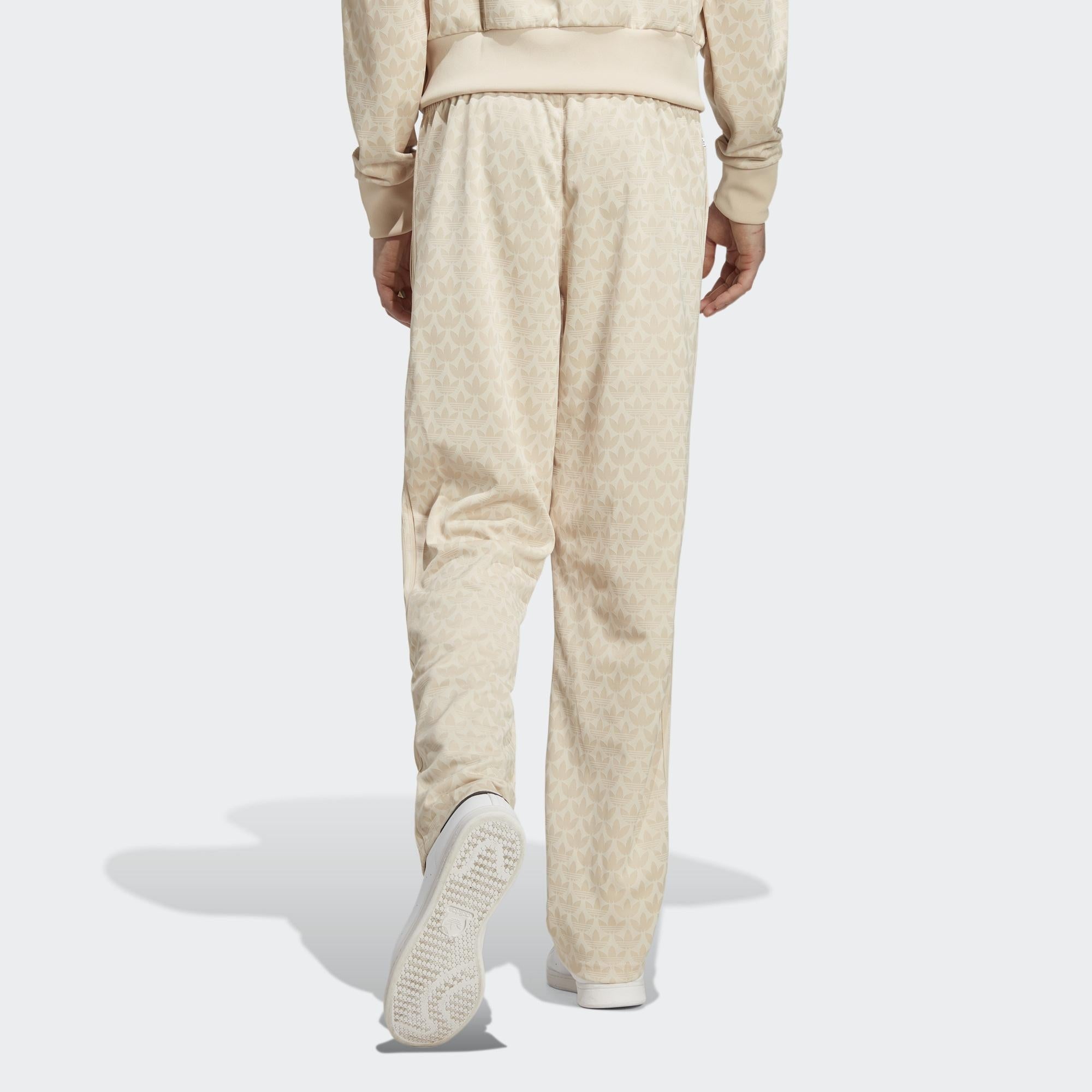 adidas Graphics Monogram Track Joggers HZ4156 - 3