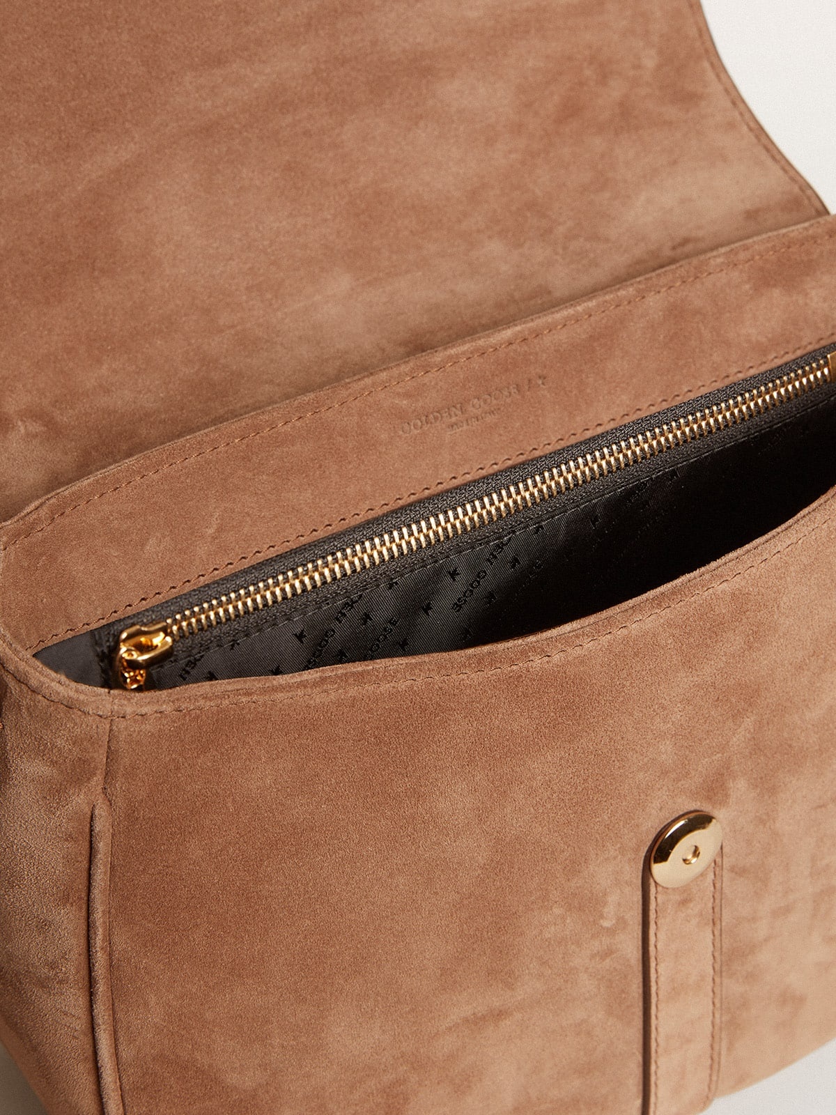 Medium Sally Bag in ash-colored suede with contrasting buckle and shoulder strap - 4
