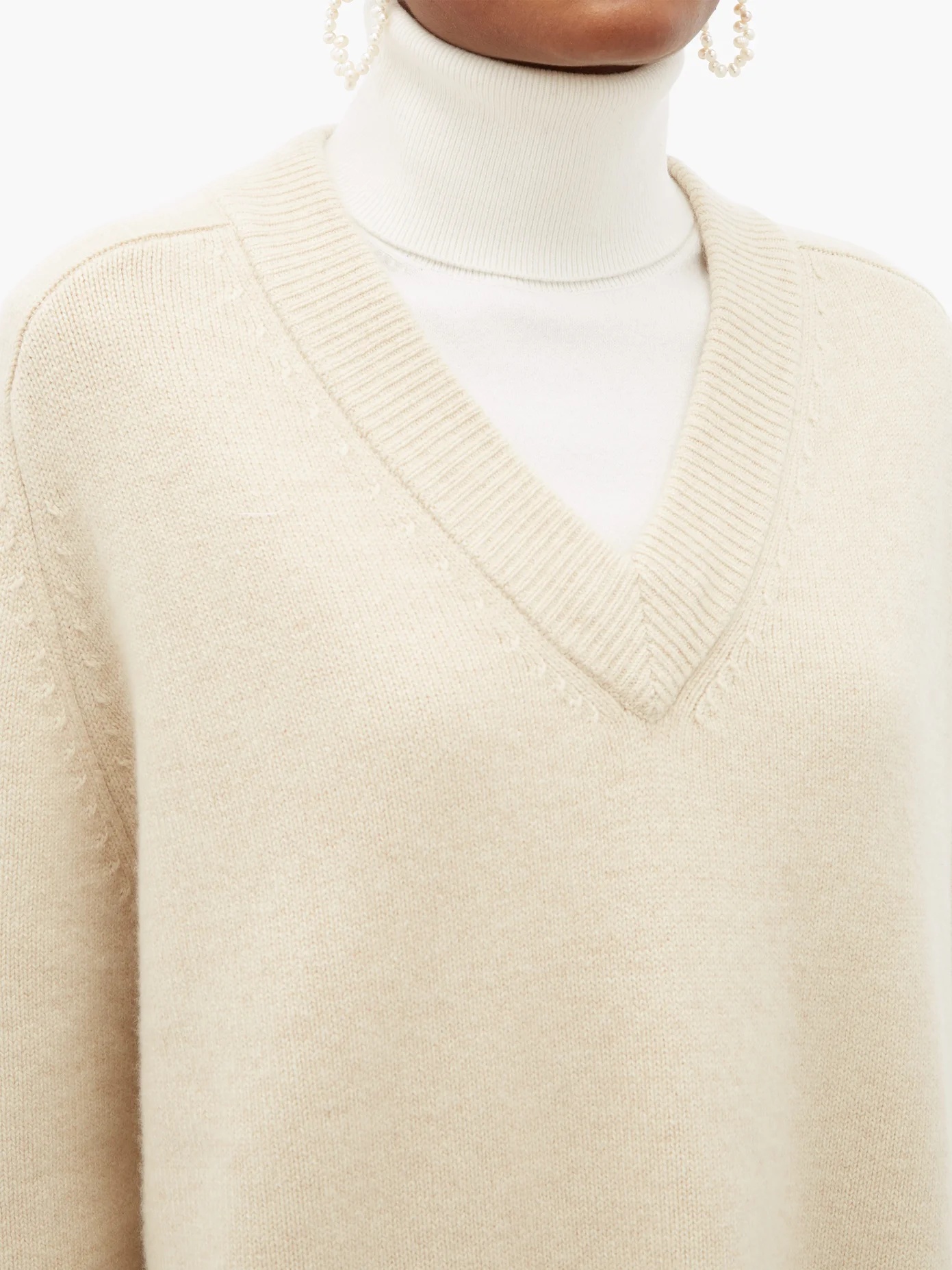 No.124 Vital stretch-cashmere V-neck sweater - 3