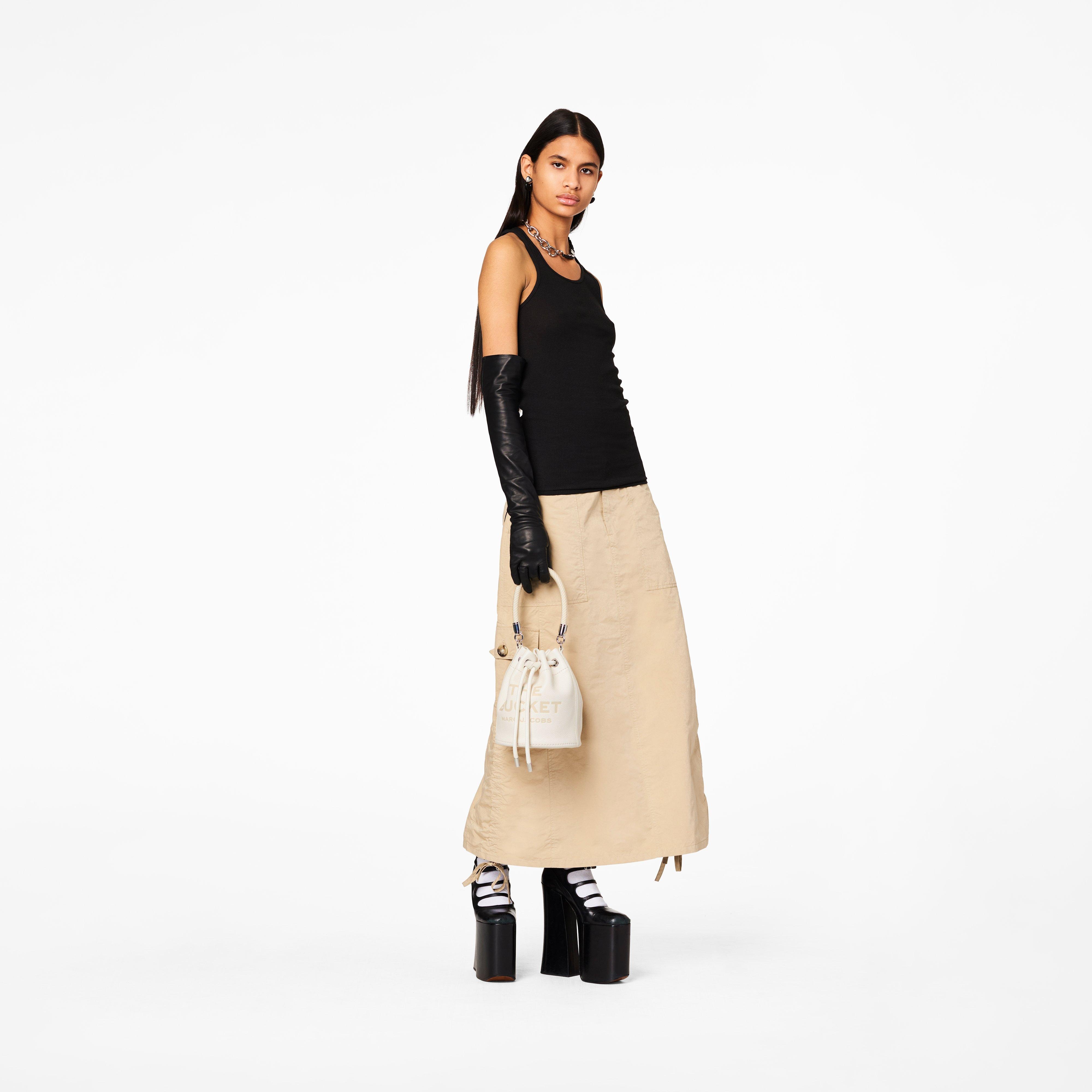 THE LEATHER BUCKET BAG - 4