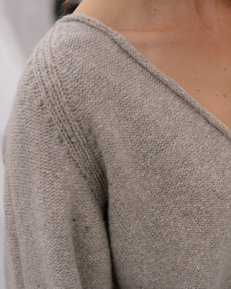 Soar V Neck - Recycled Wool 9
