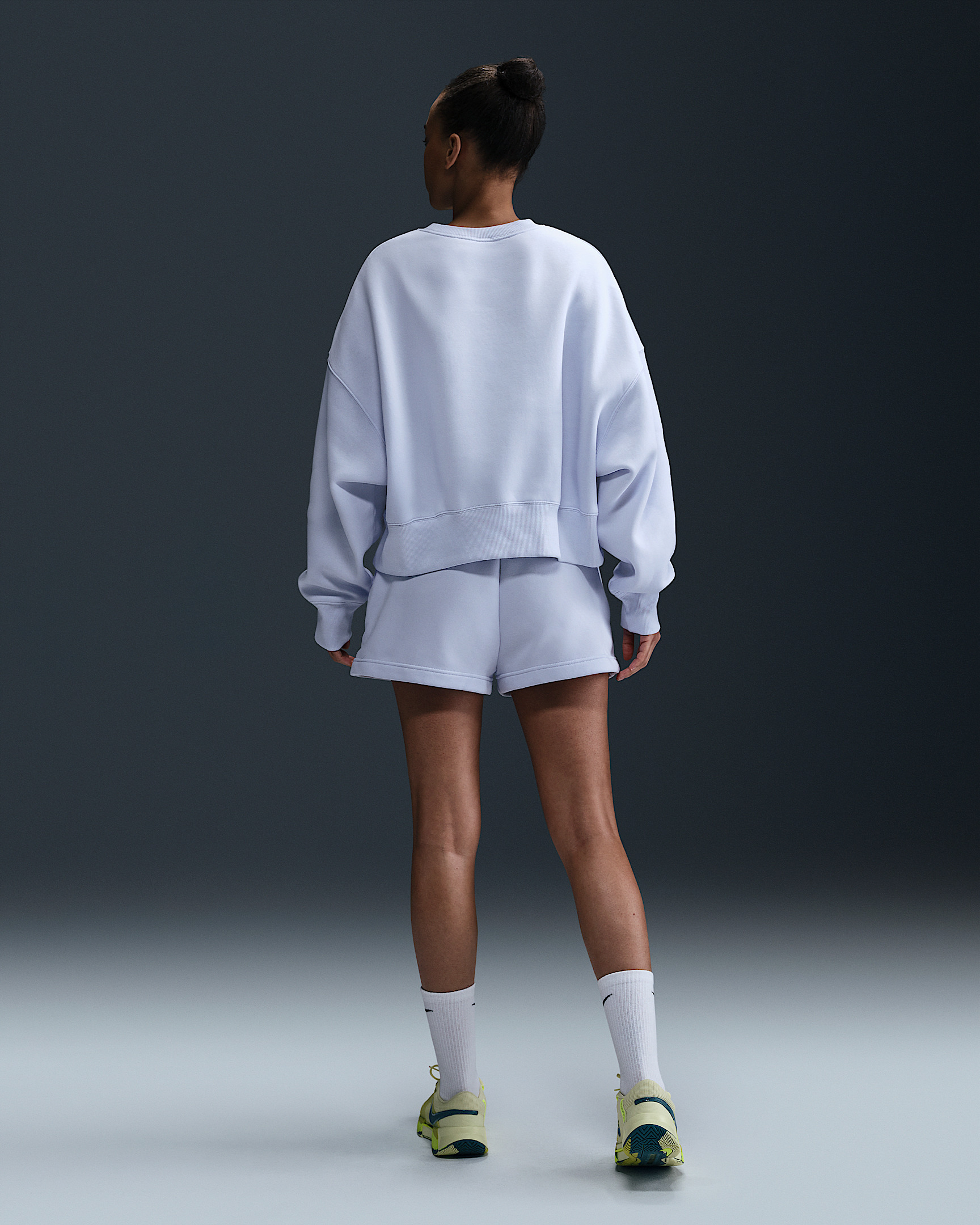 NikeCourt Phoenix Fleece Women's High-Waisted Loose Shorts - 4