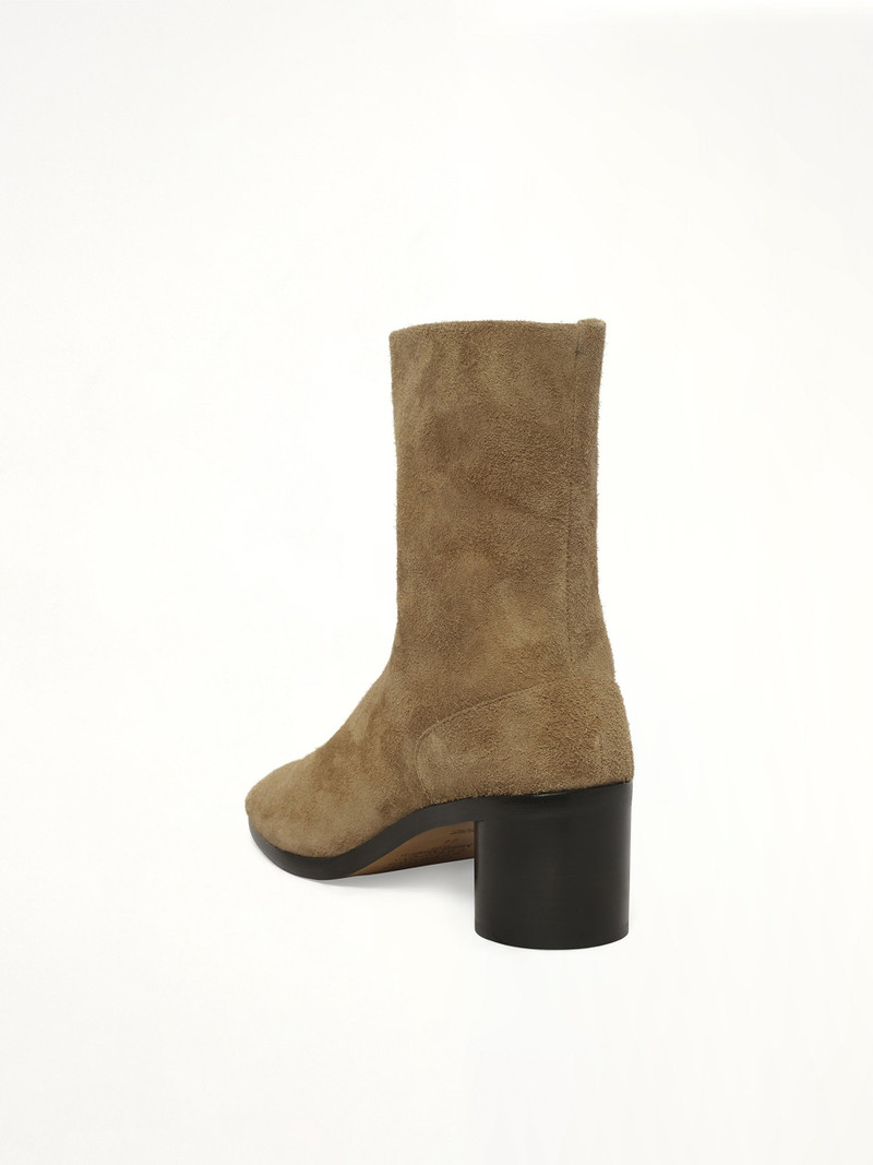 Maison Margiela Tabi Ankle 8cm Boots in Corn Brown outlook