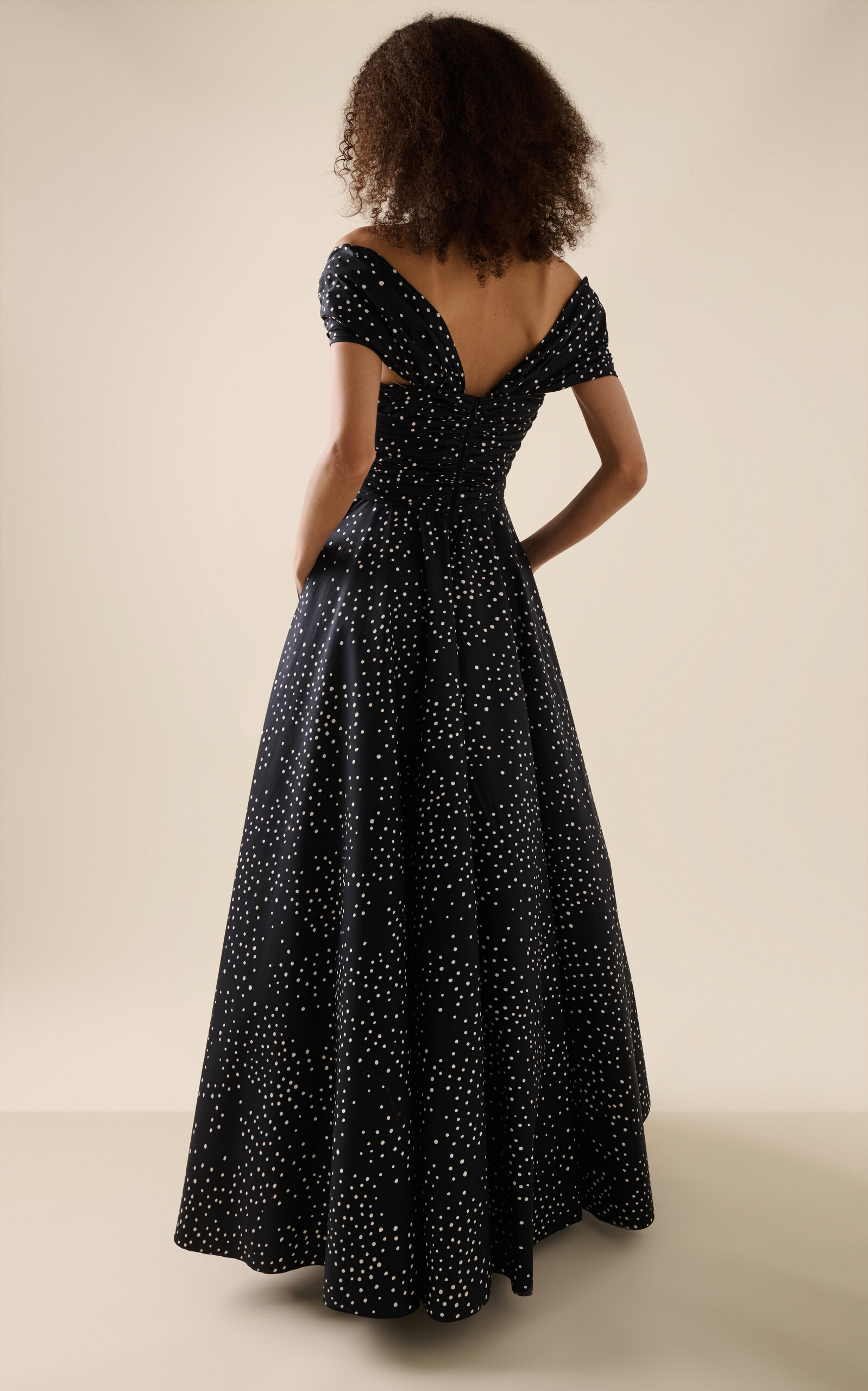 Off-The-Shoulder Popeline Gown black/white - 4