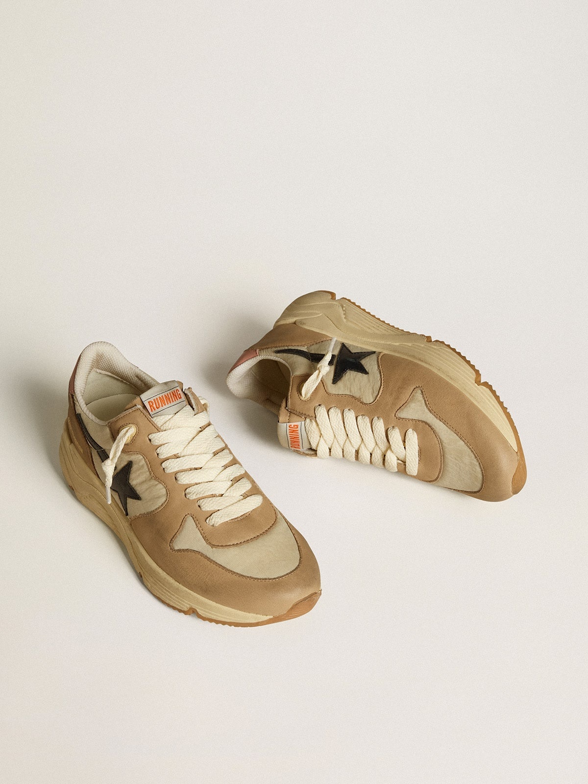 Running Sole LTD in nylon and nubuck with leather star and heel tab - 2