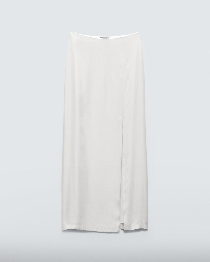 Ilana Silk Skirt
Maxi 1