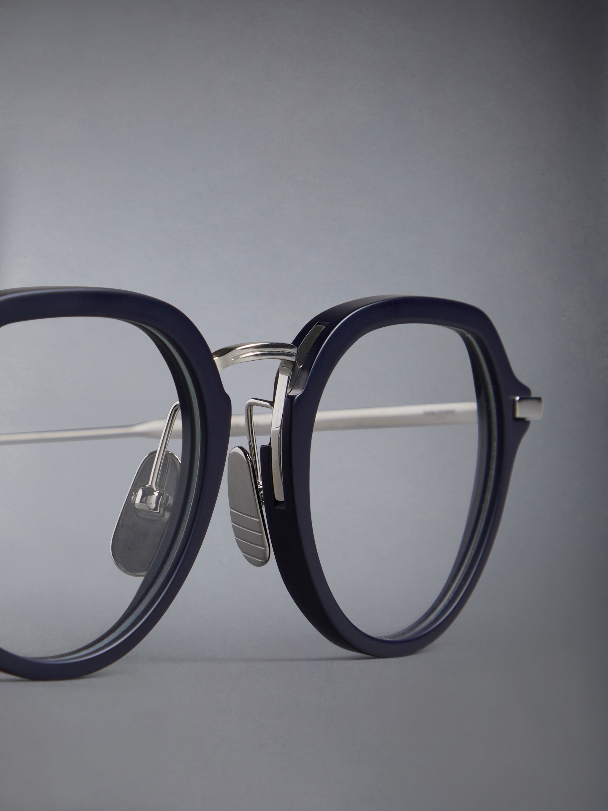 ROUND EYEGLASSES IN ACETATE AND TITANIUM - 5