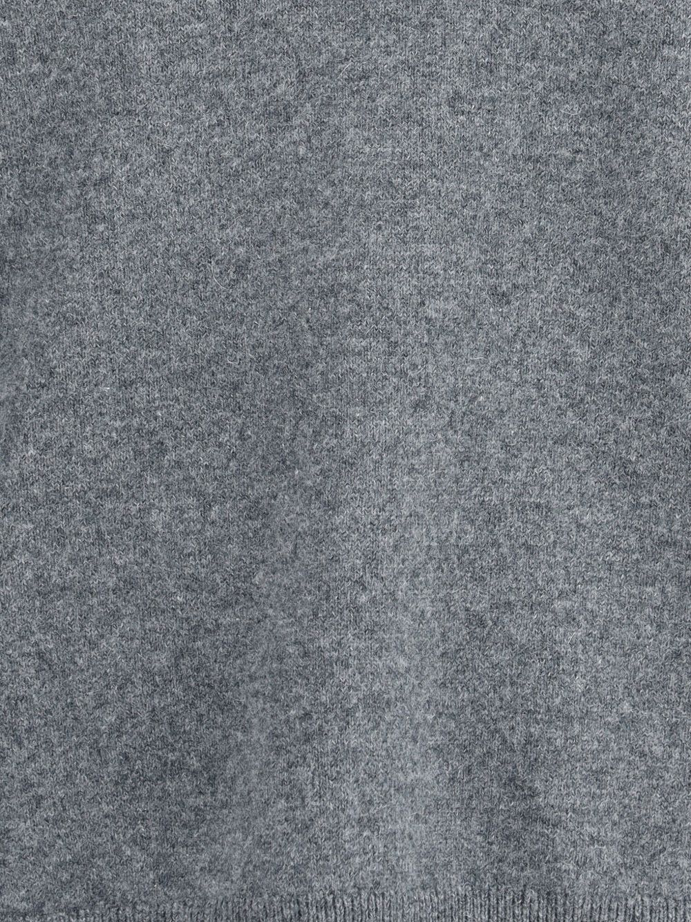 V-neck cashmere sweater - 3