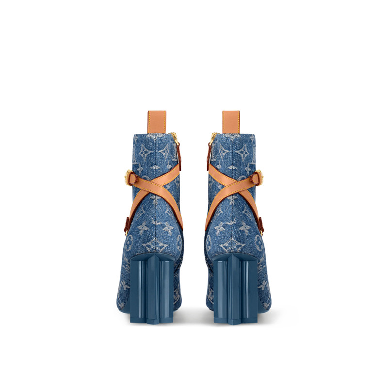 Silhouette Ankle Boot 6