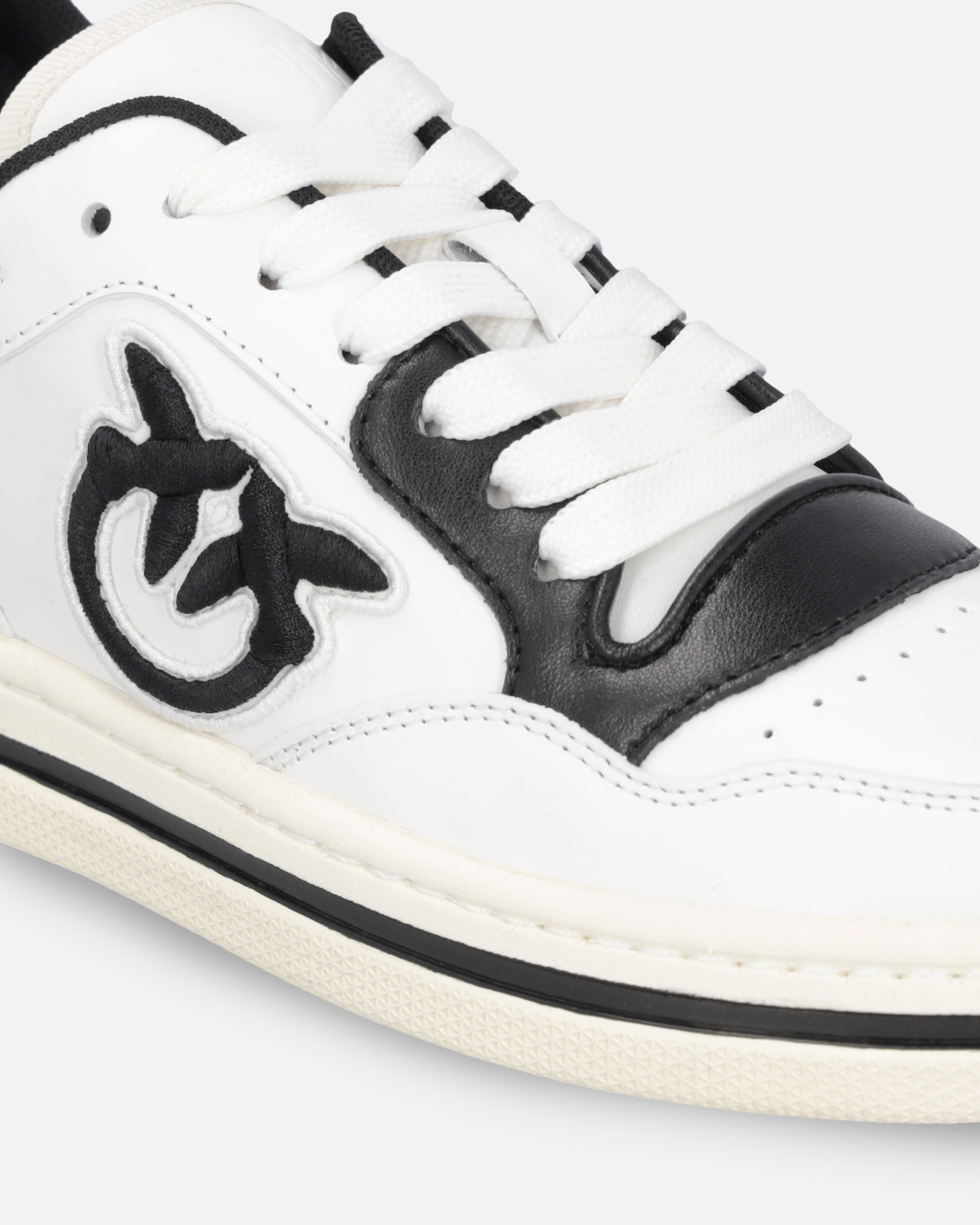 TWO-TONE SNEAKERS WITH LOGO EMBROIDERY - 4