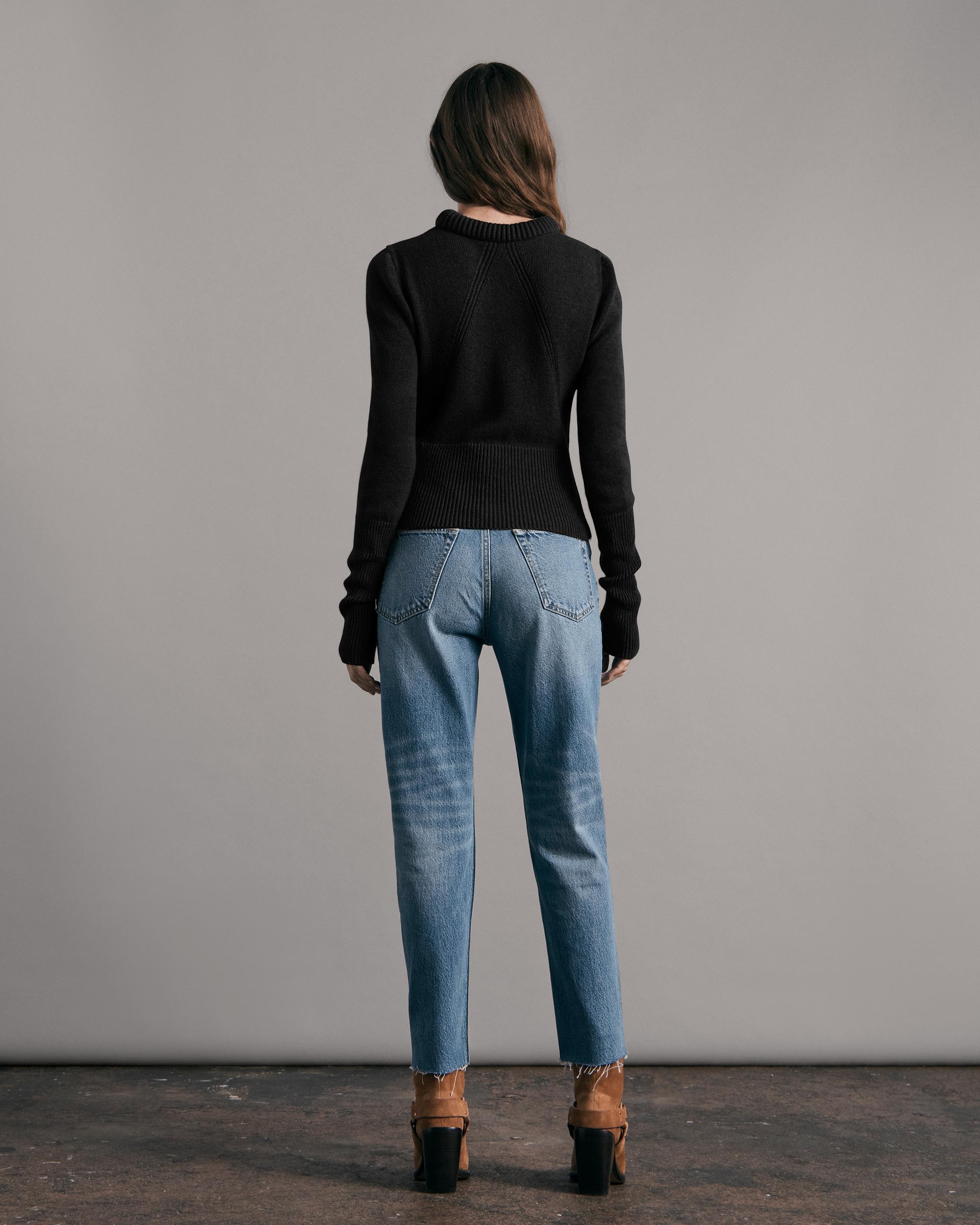 Pierce Cashmere Crew
Slim Fit Sweater - 4
