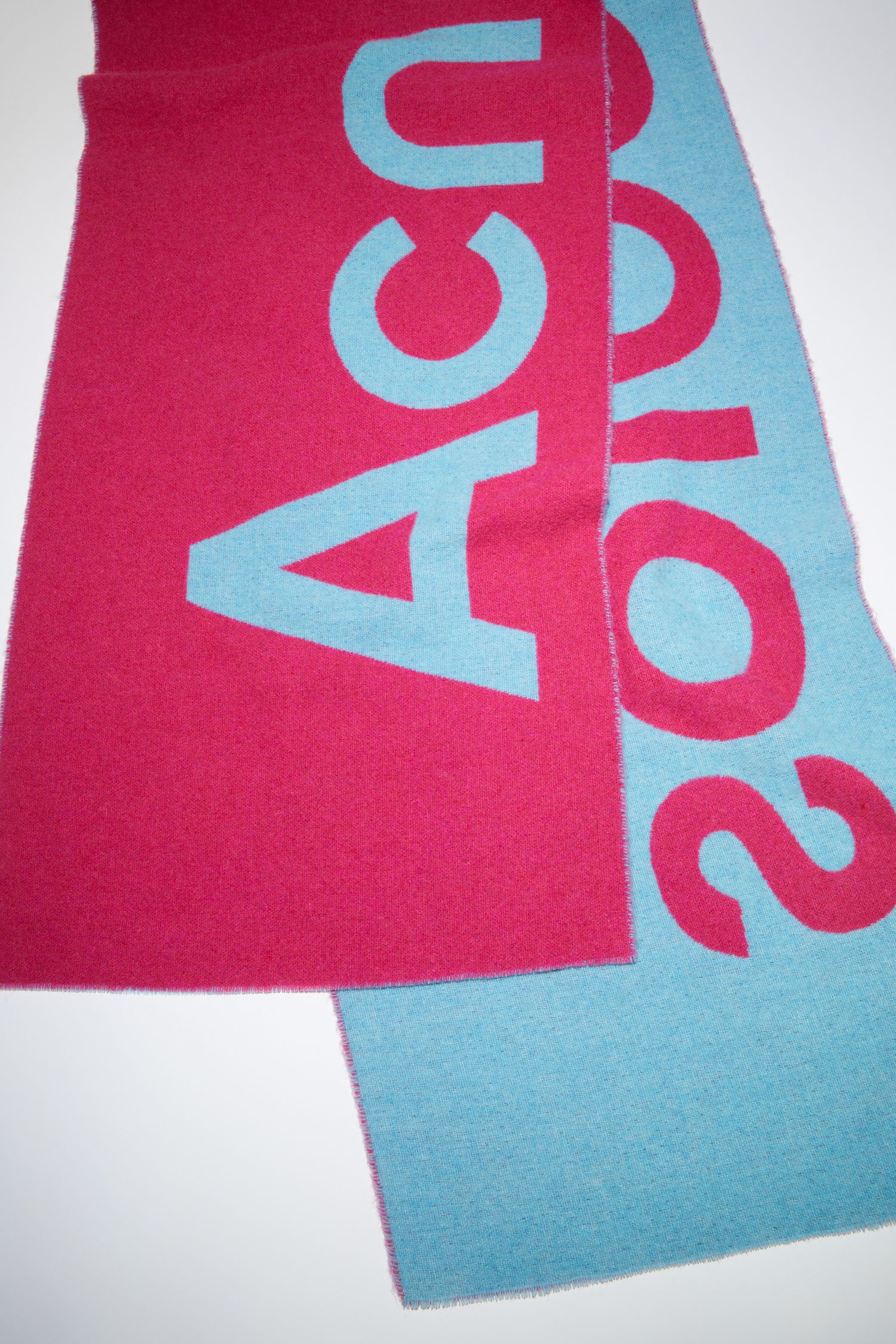 Jacquard logo scarf - Fuchsia pink/blue - 4
