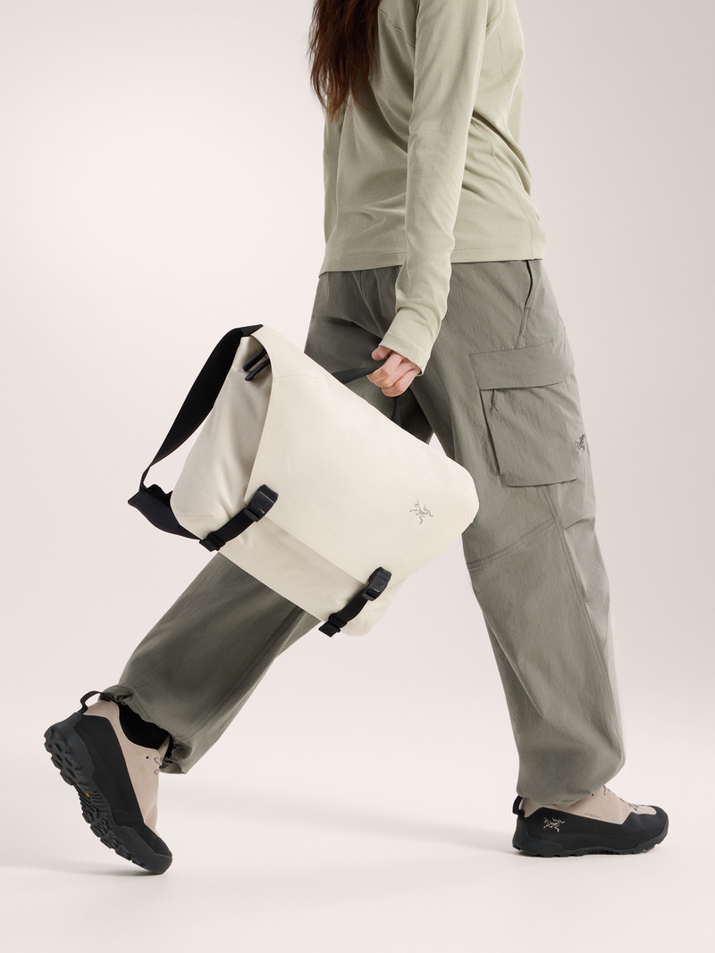 Granville 10 Courier Bag 4